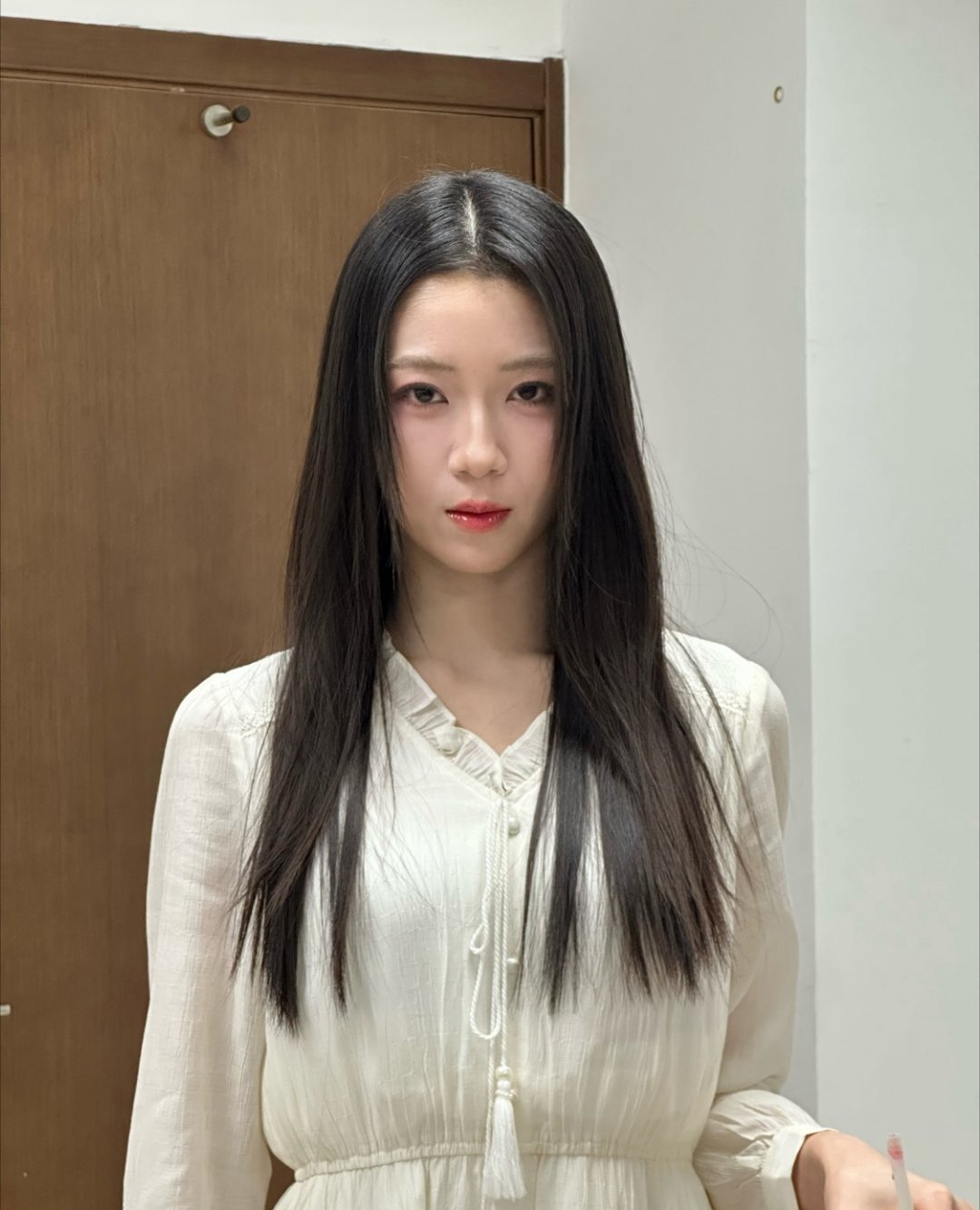 朱美吉把你的E值分我一点看采访发现这人特真实，会说自己也内耗、会在意差评，但哭完