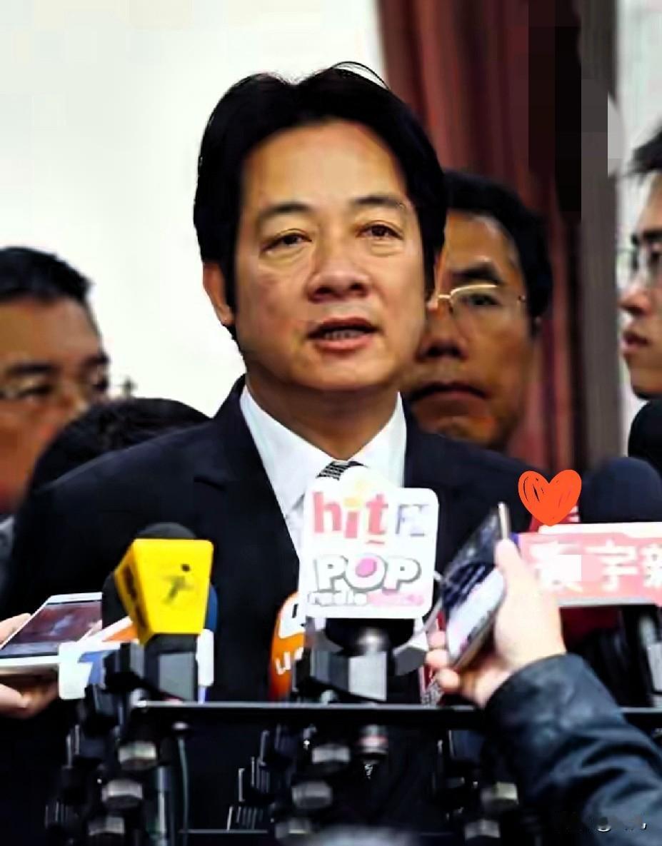 你见过把“自不量力”四个字，

演得这么淋漓尽致的人吗？

赖清德这波叫嚣，说穿