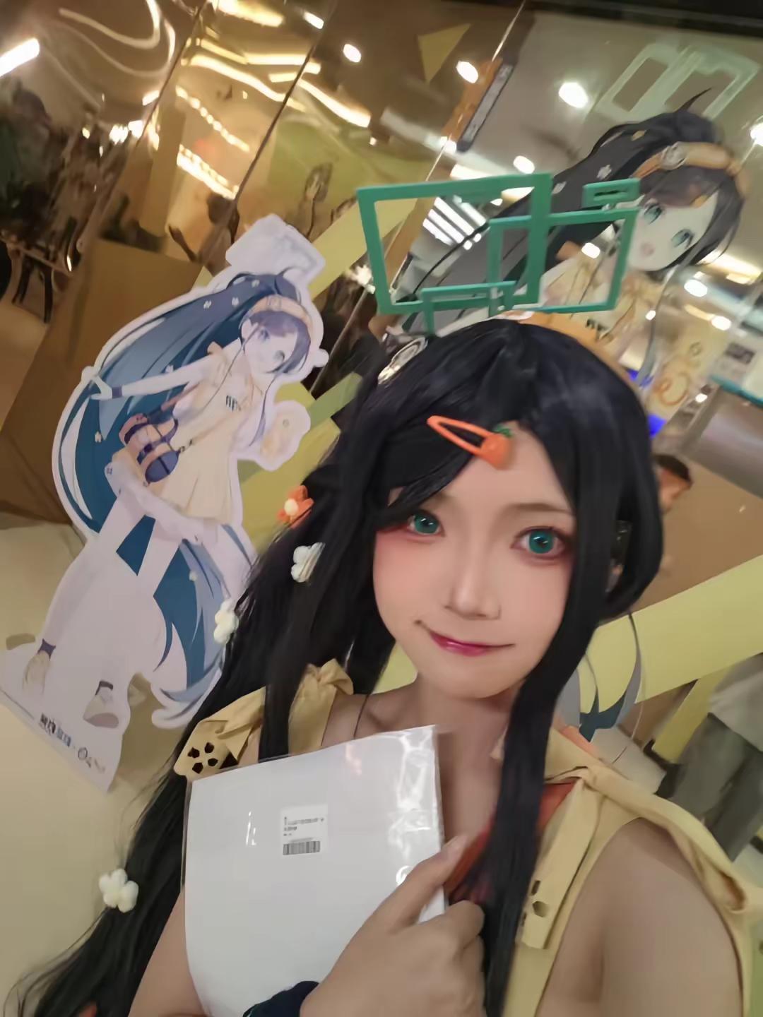 满溢而出的感情融化于一片炙热希望你此刻就能接受我的心意澄澈的蓝天下 日常仍在继续