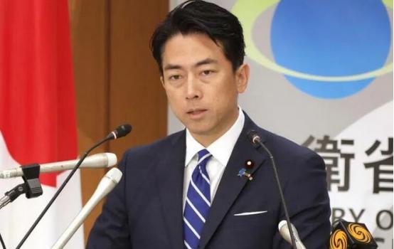 日防相鼓吹：日本必须毫无禁忌地讨论和推进核政策
7月17日，日本防卫大臣小泉进次