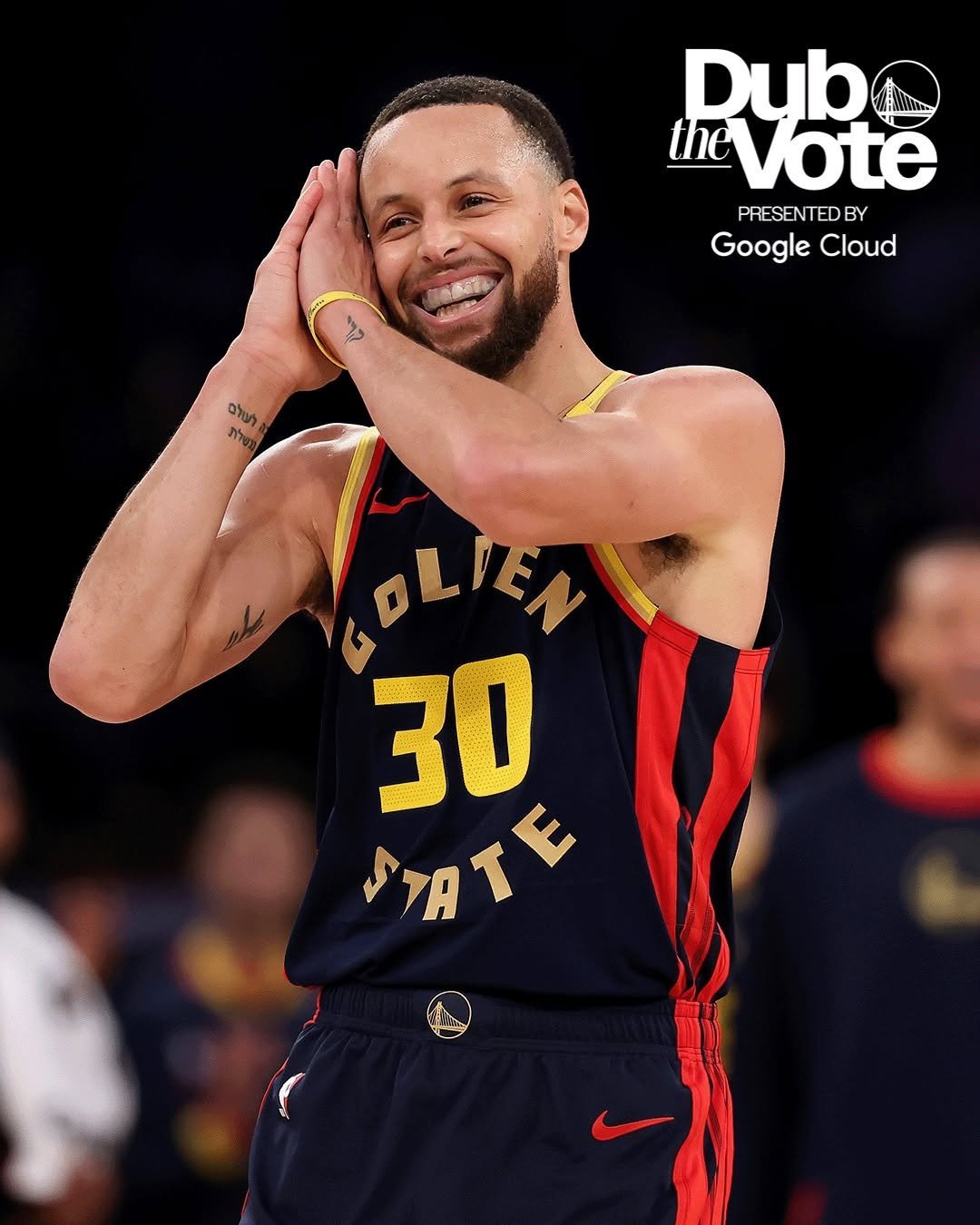 你最喜欢库里2025年哪张照片？