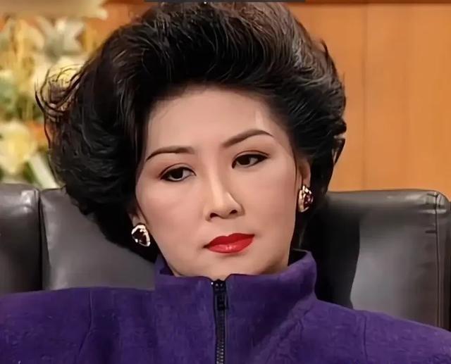 痛心！又一香港港圈老戏骨苗金凤病逝，无数8090后童年回忆落幕
 
6月25日下