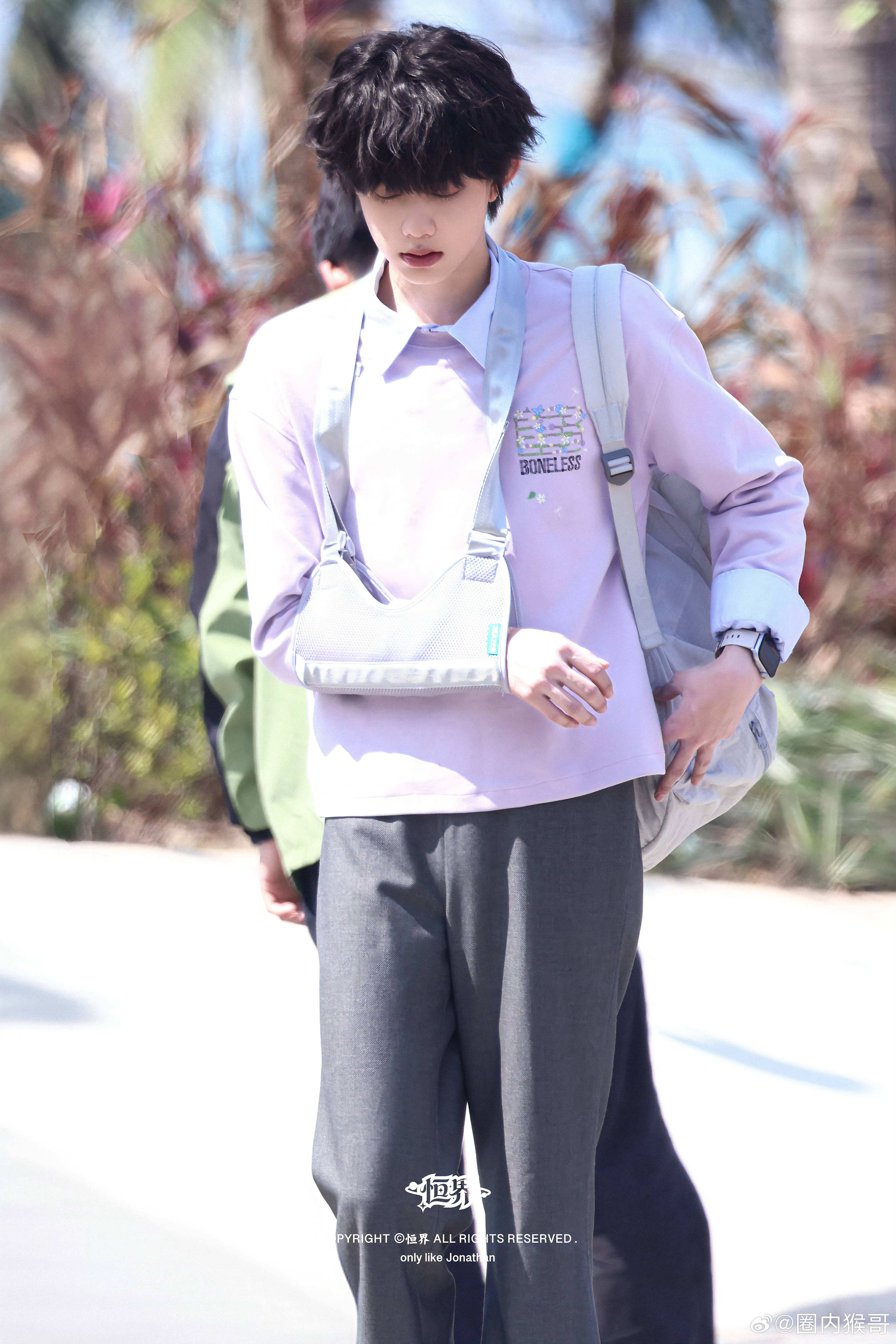 陈奕恒好专业的篮球压腕陈奕恒拍摄《我们的少年时代2》手臂受伤（剧情需要）的路透，