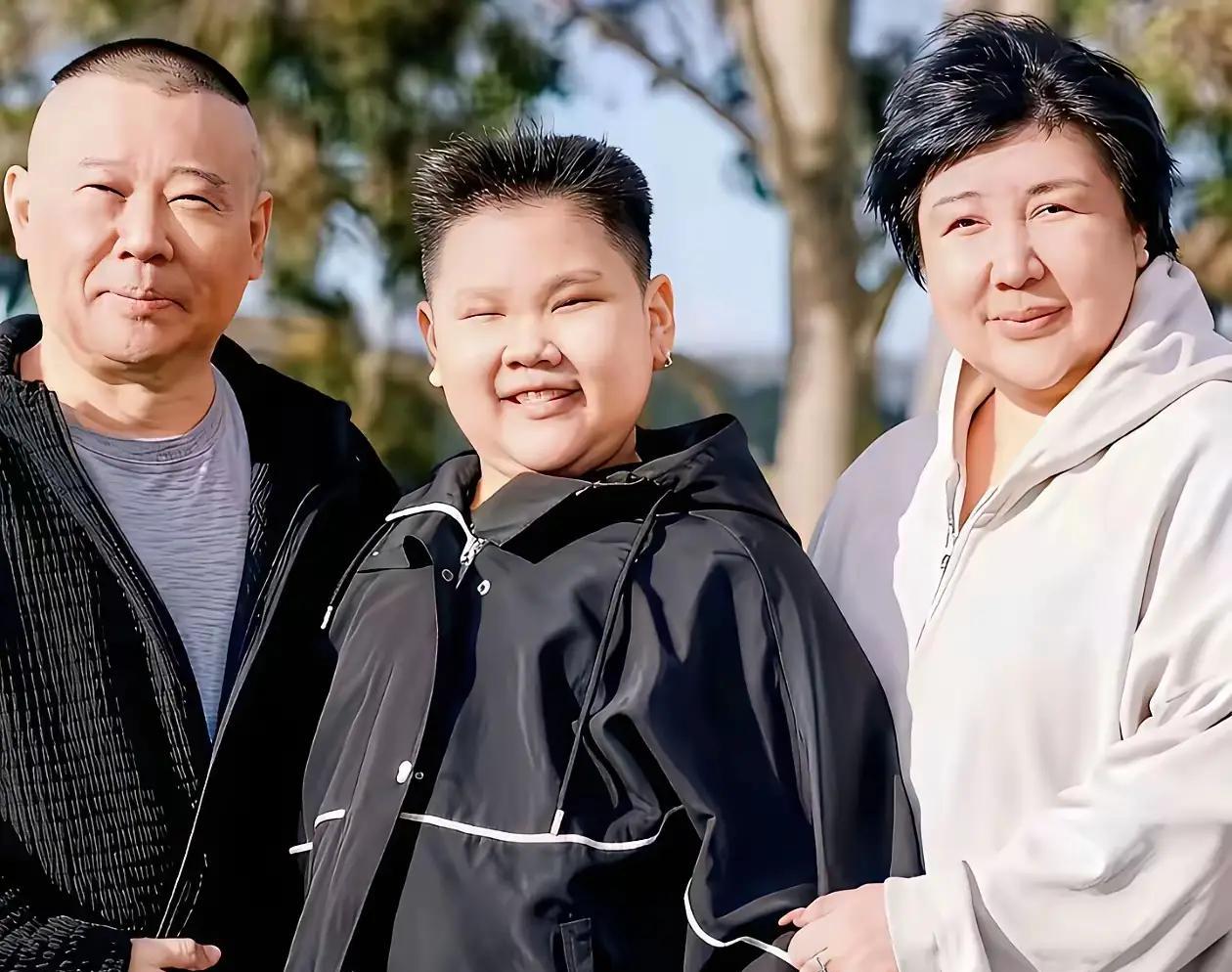 “王祖贤平替”？
别闹了！
王惠30年前长啥全网搜不到一张高清，全靠德云社粉口耳