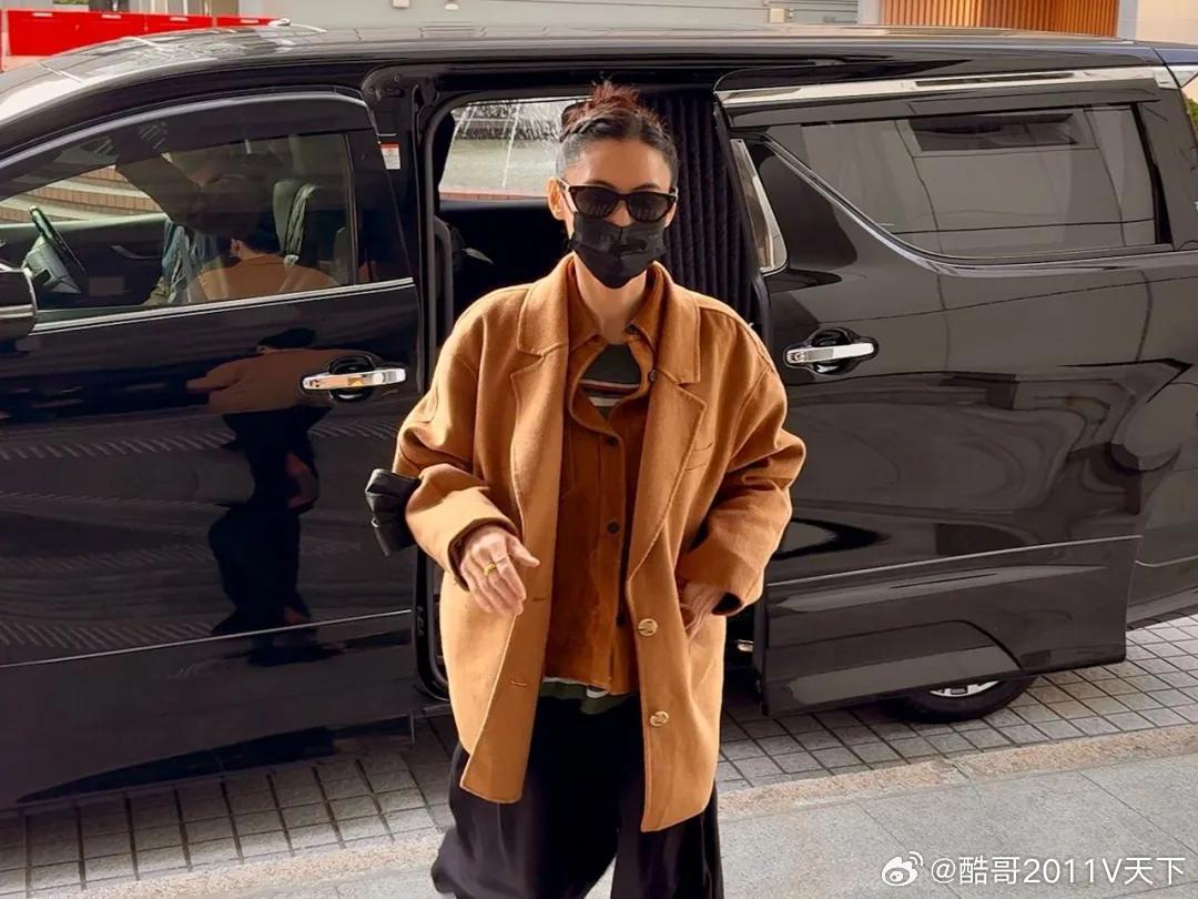 微博知名博主 张柏芝称签名被假冒，与前经纪人合约系伪造，千万片酬索赔案宣判 张柏