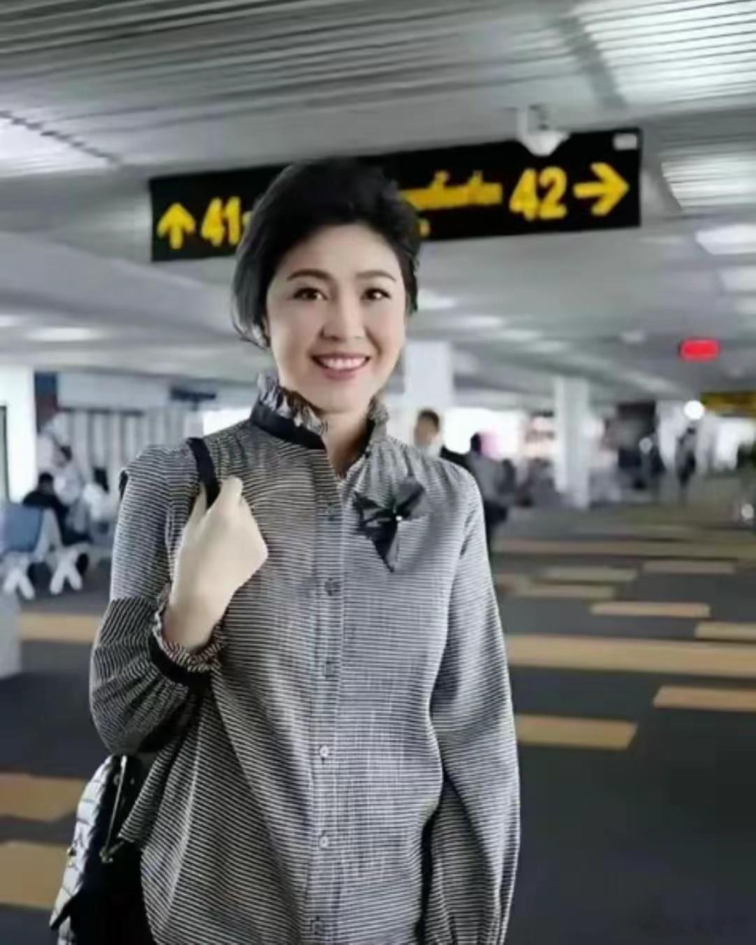 董卿和她？绝了！这姐，中国男人都喜欢？真的假的？颜值天花板！气质这块，拿捏了！能
