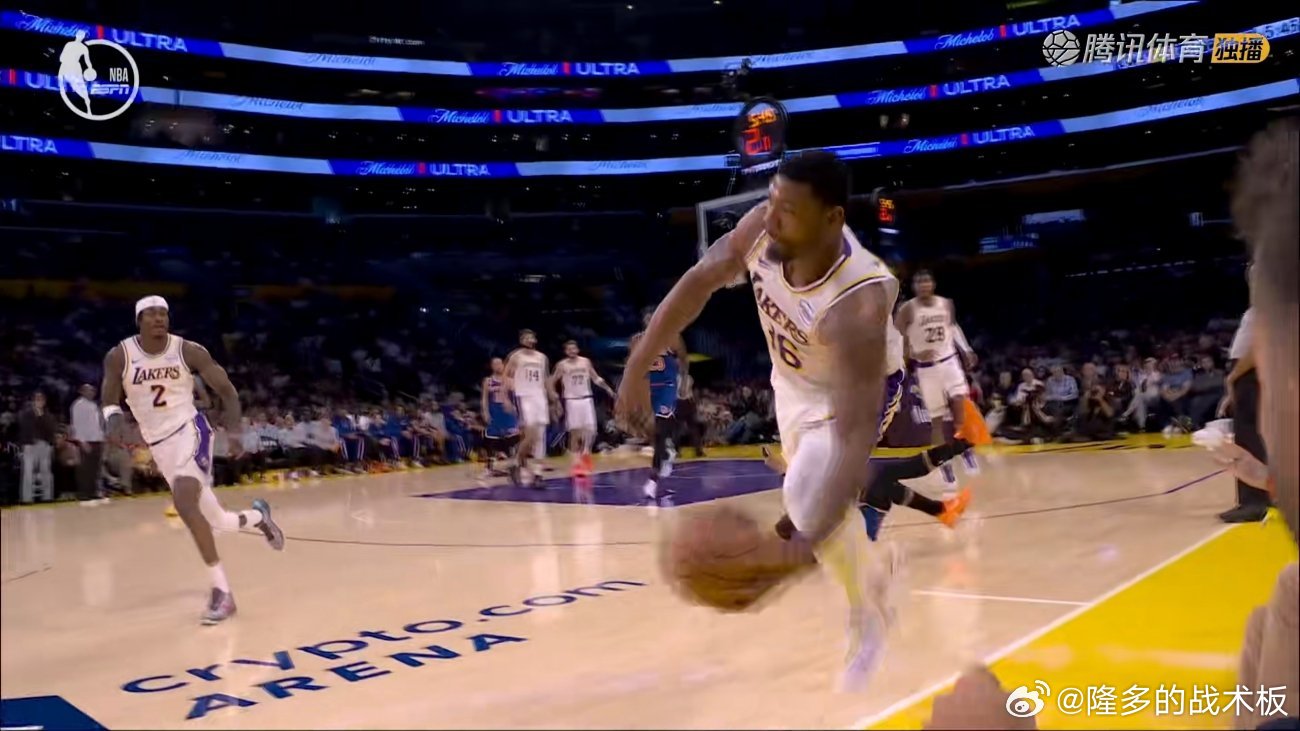刚哥的拼劲！💪🏻尼克斯vs湖人
