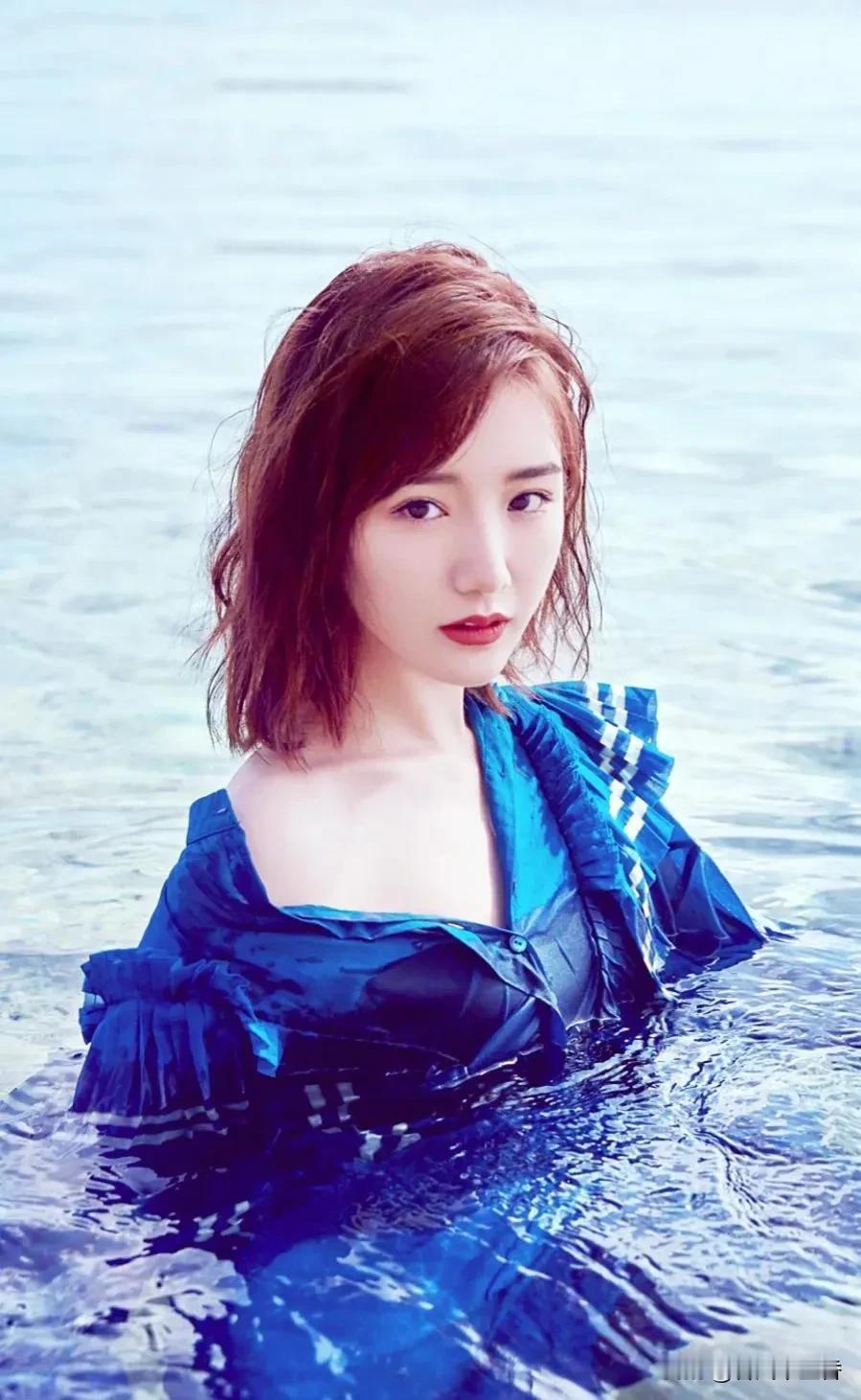 毛晓彤演完性侵戏四个月睡不着，可见入戏之深。在《余生有涯》里，她饰演的叶思北太让