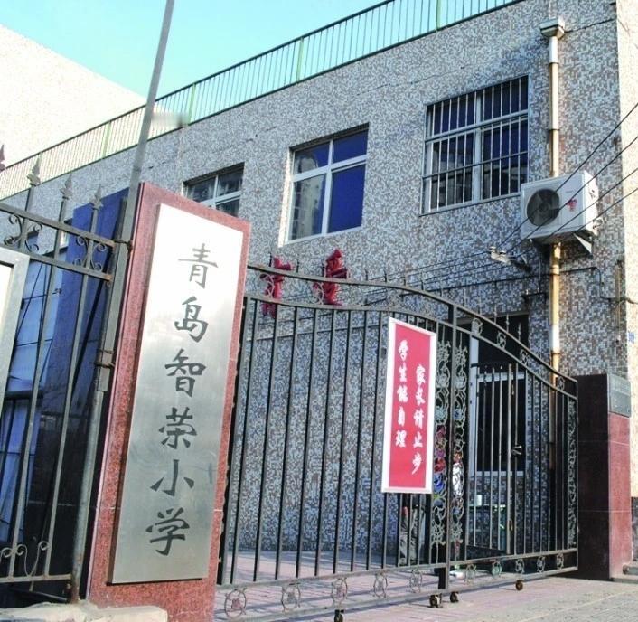 600 人，而 2024 年招生季仅录取 87 人，不足巅峰时期的七分之一。生源