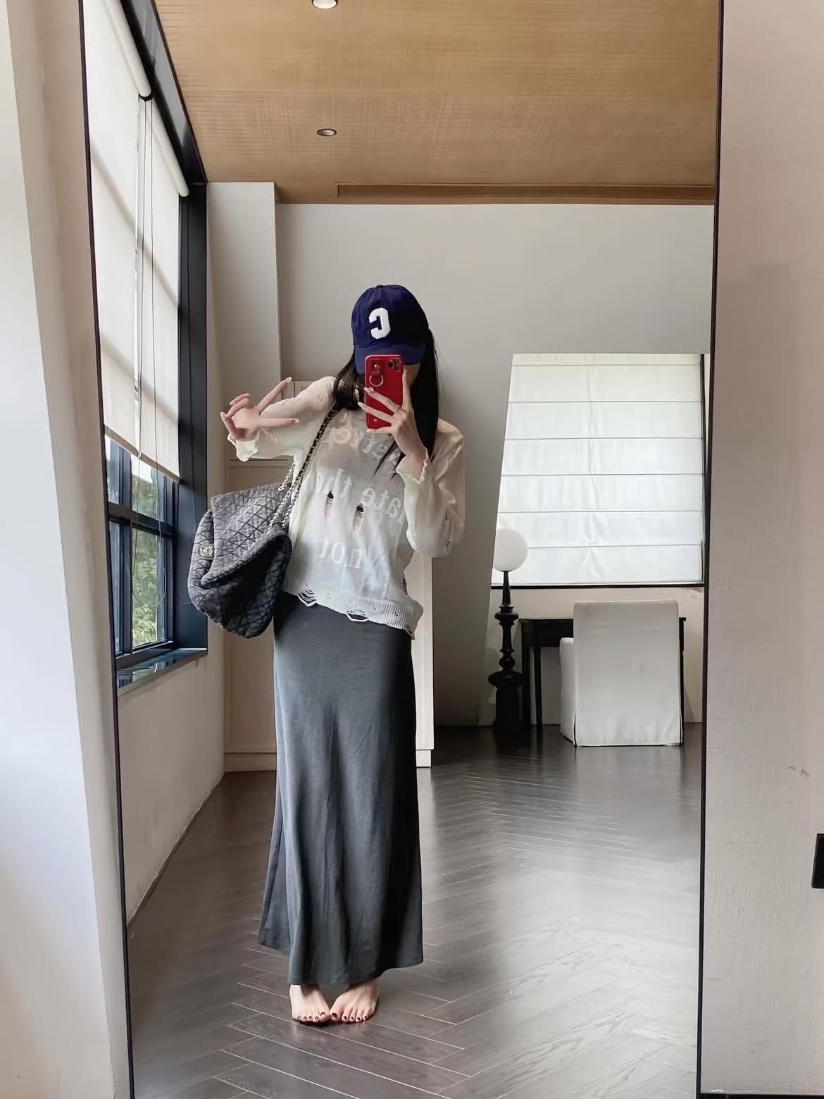 一旦你从心里接纳了自己的弱点，就再也没有人可以用这个事情伤害你。 -- 庞颖 奇