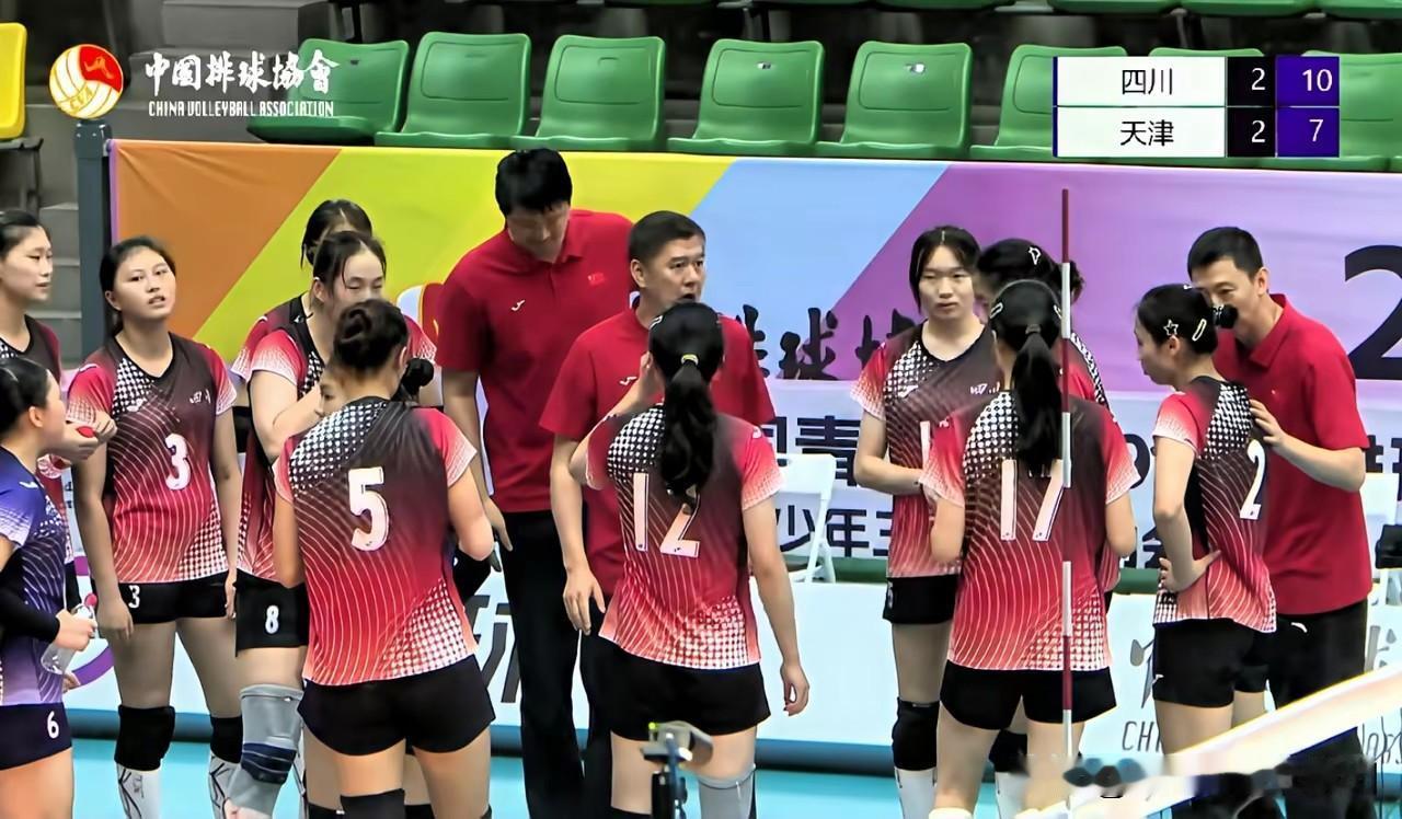 随笔。
  天津u19女排输给四川女排。
  情理之中。
  不算爆冷。
   