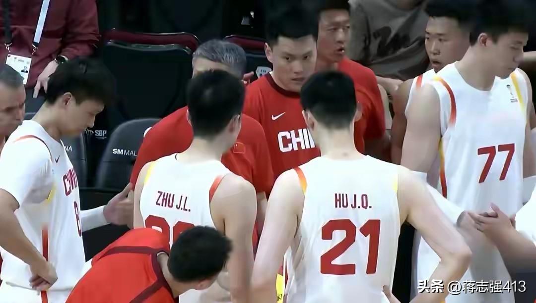 还有中国男篮也暴露出隐患了，赵睿和廖三宁状态不稳定，两个人能突破内线造杀伤，外线