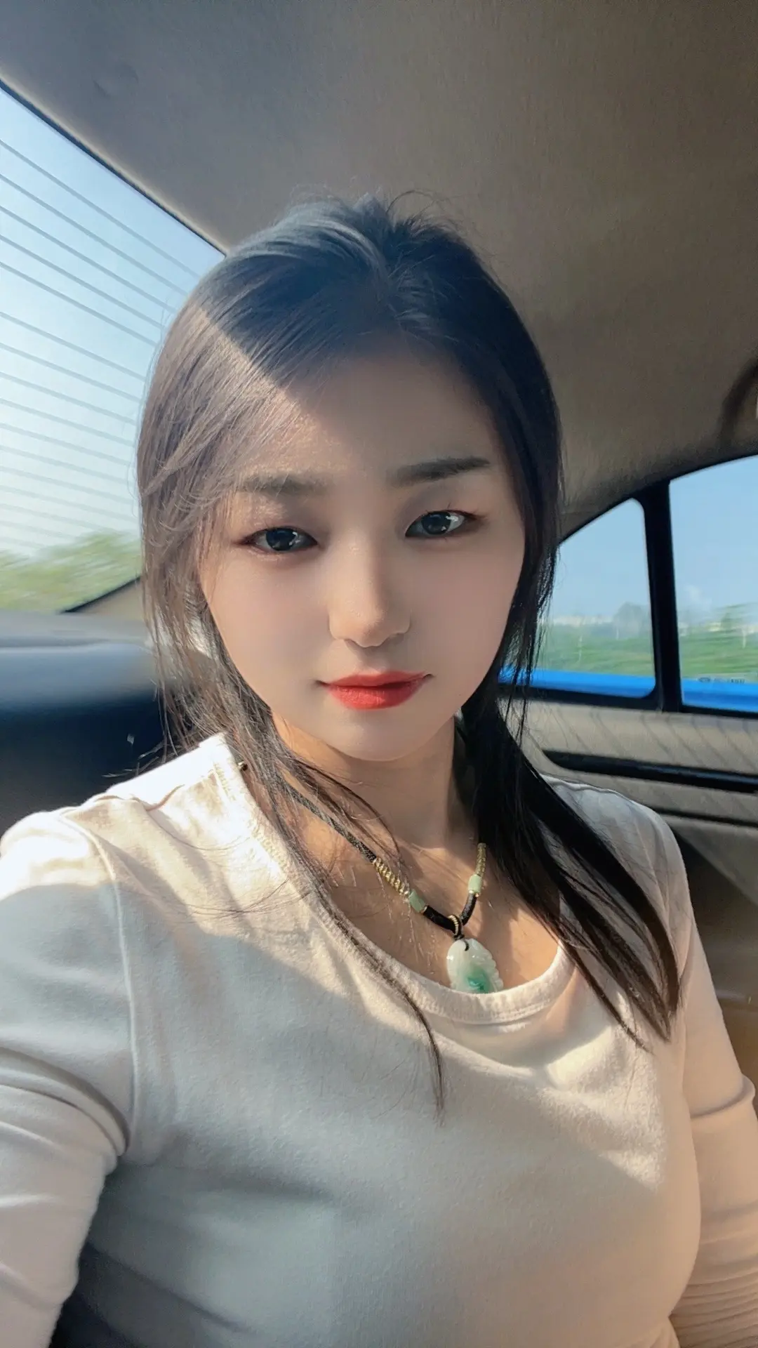 为什么那么多人明明很孤独，却又拒绝别人靠近！