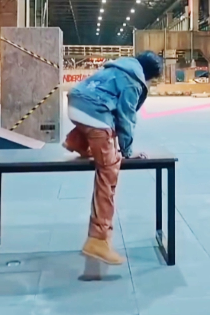 北极兔可怕的腿长比例 