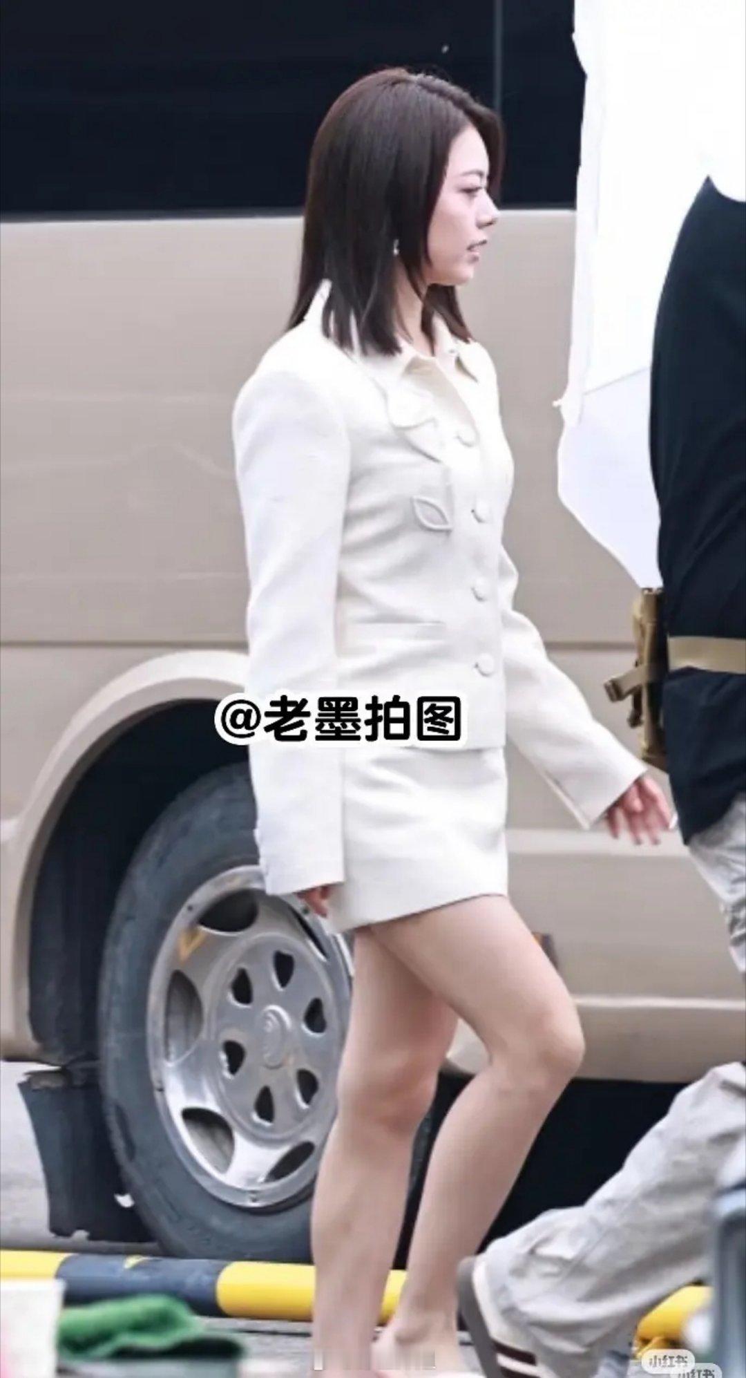 赵今麦这个妆造是不是还可以？都市剧里算好的了吧 ​​​