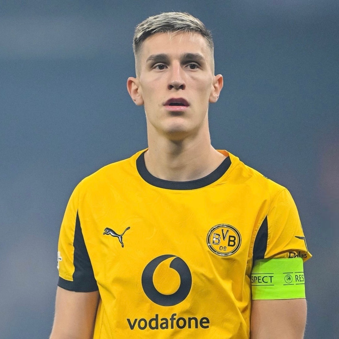 罗马诺：皇马的球探在多特蒙德队近期的比赛中观看了施洛特贝克的表现，他进入了候选名