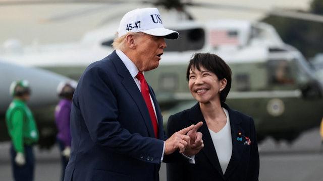 既然高市早苗选择了“死扛到底”，那我们就成全她的“求仁得仁”！她在国会上的每一次