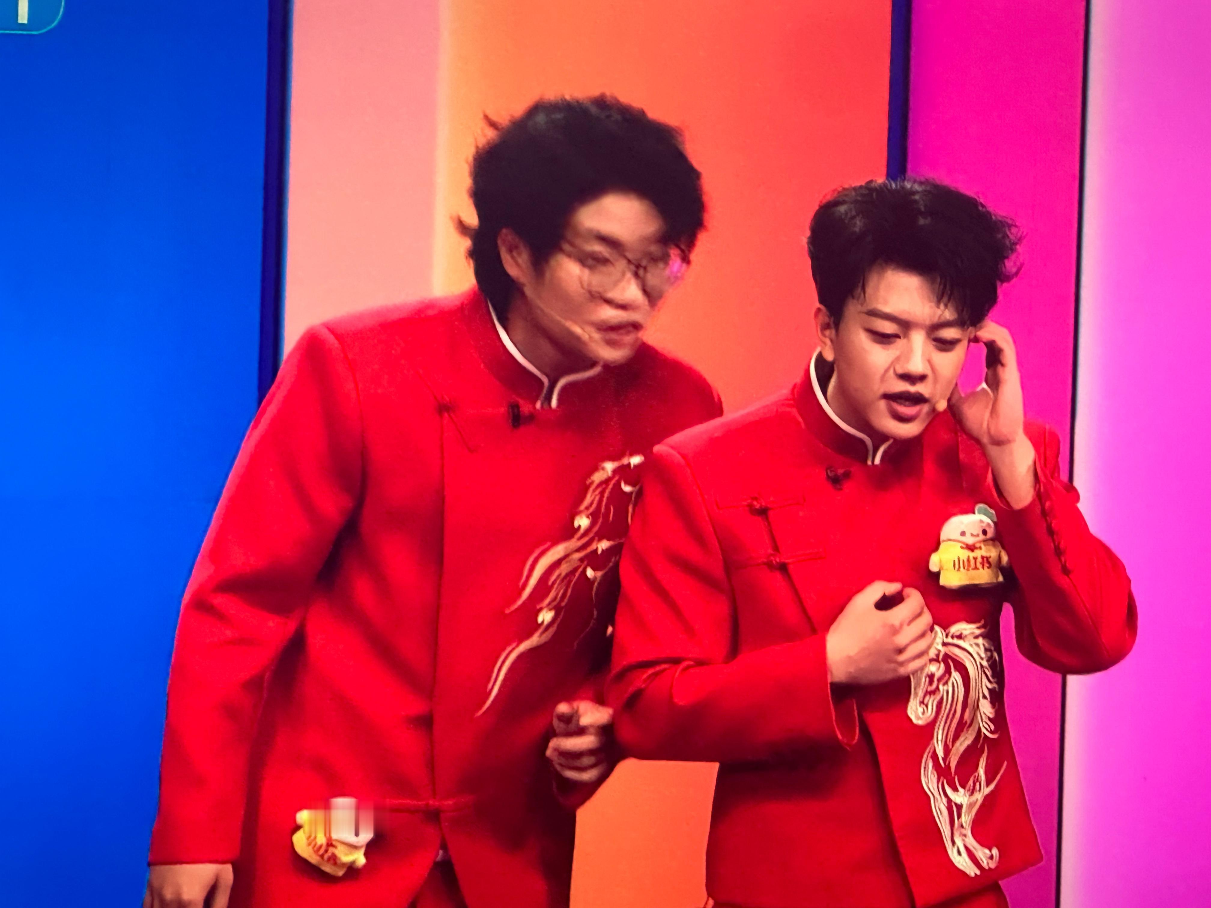 这个节目是谁选的？ 