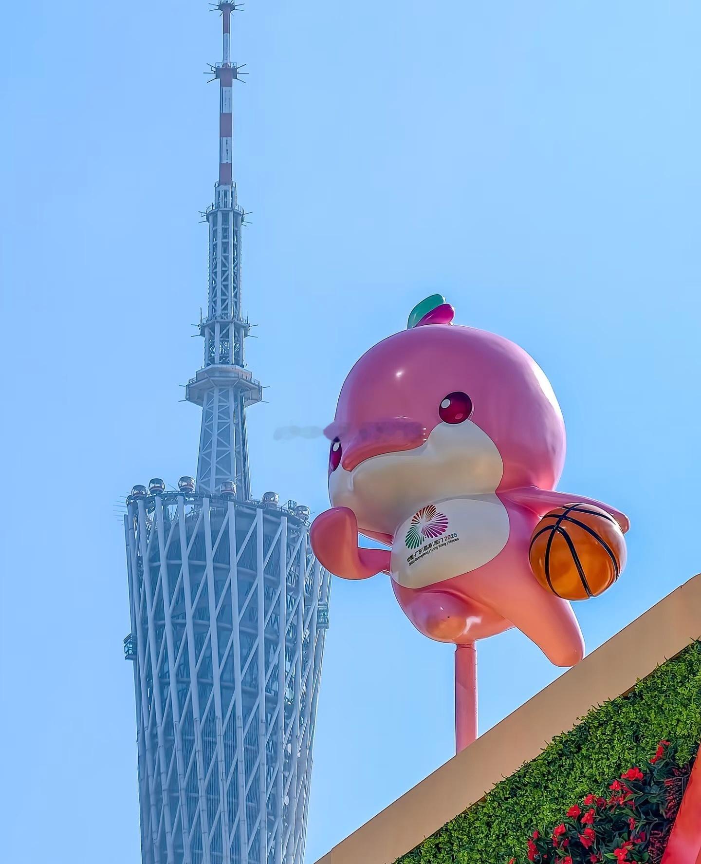 🌟【全运会吉祥物打卡全攻略】解锁“大湾鸡”萌力暴击！这些神仙机位拍出专属广州记