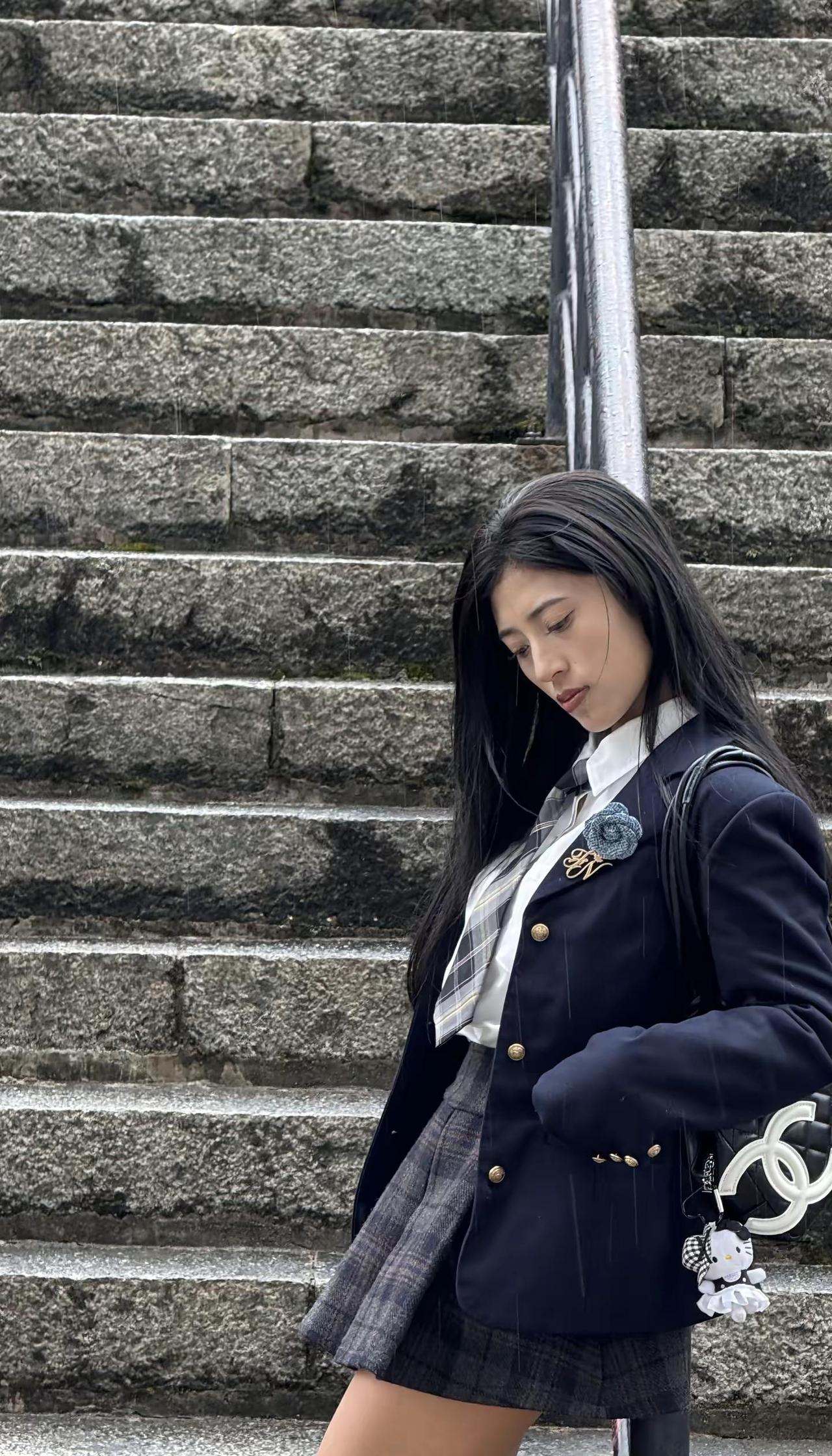 只想把自己养得更快乐，更平静.