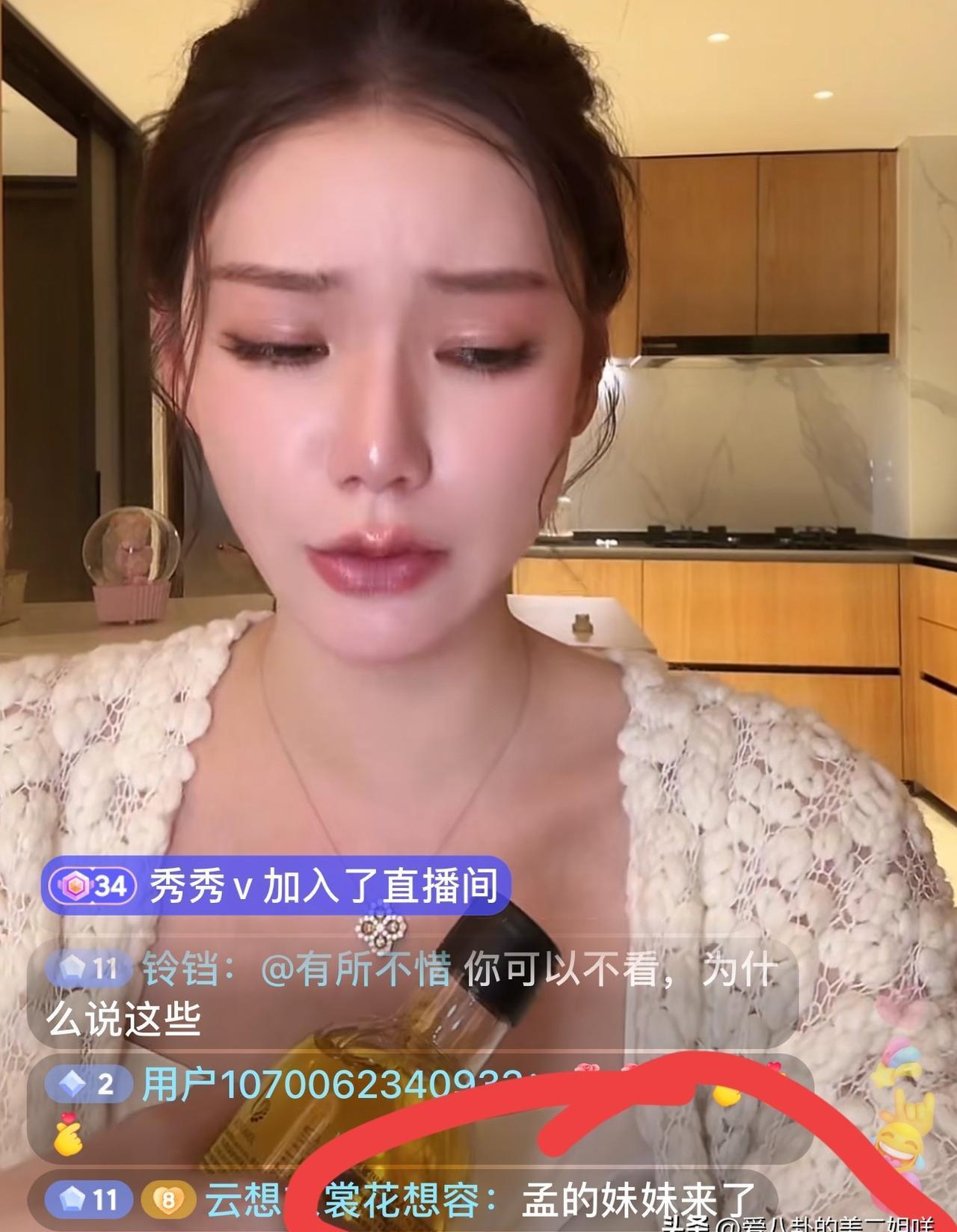 孟贺，你这波“死咬不放”的戏码，真的看腻了！
从直播间阴阳怪气到派亲妹“精准空降