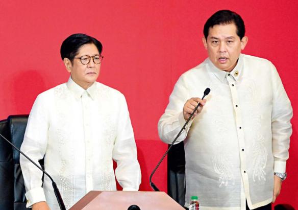 菲律宾政坛乱套了！昔日联手赢下大选的马科斯、杜特尔特两大家族，如今撕破脸互掐，再