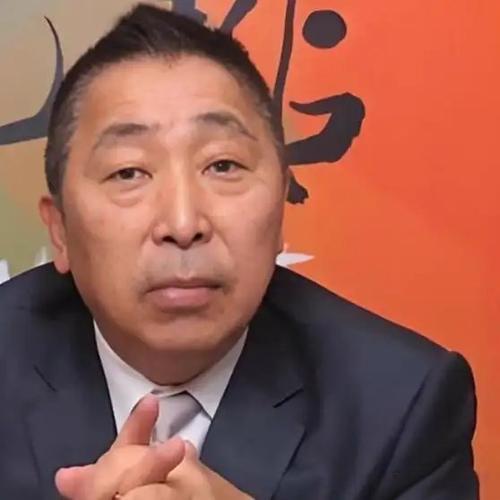 唐湘龙喊话郑丽文：摆正位置，这是历史定论
 
台湾省名嘴唐湘龙喊话郑丽文：“这次