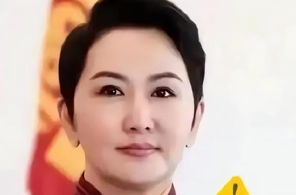 蒙古国外长出去忙活了一大顿，最后返程归国的时候，还得经过中蒙边境的扎门乌德口岸批