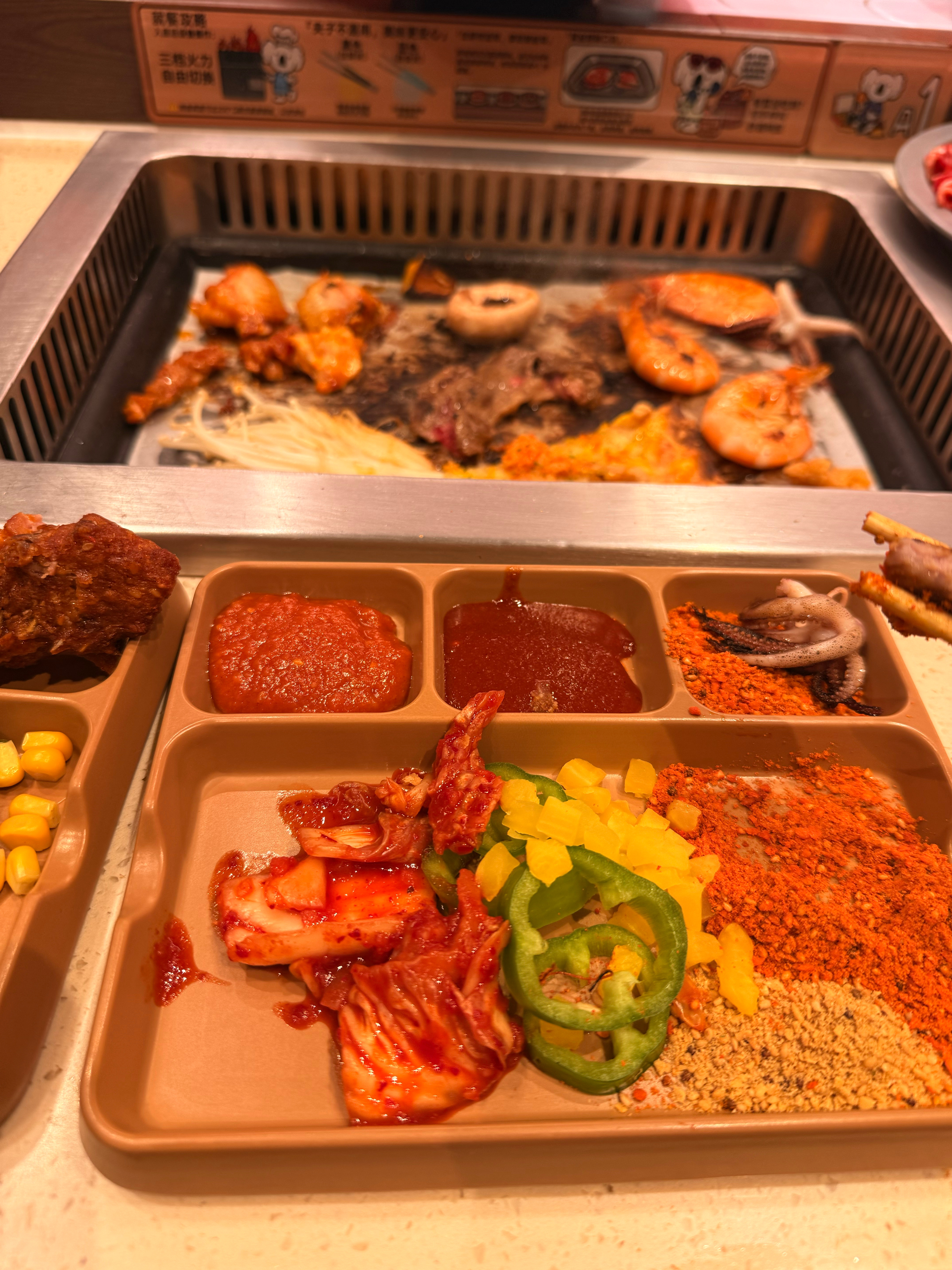 00后真的是各过各的好多同学都结婚离婚有二胎了，只有我和朋友还在每天烦恼吃什么，