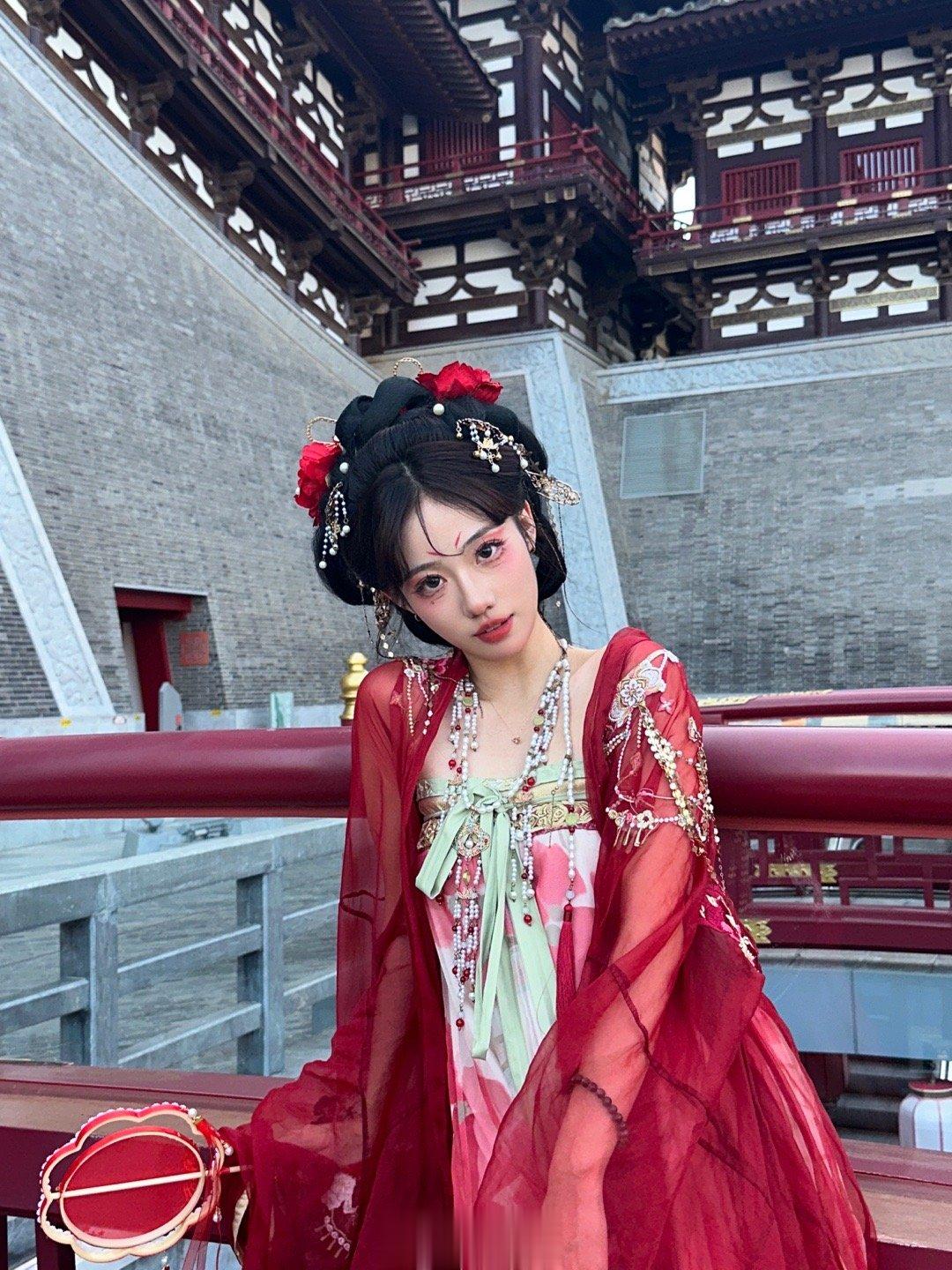 洛阳游客照  ​​​
