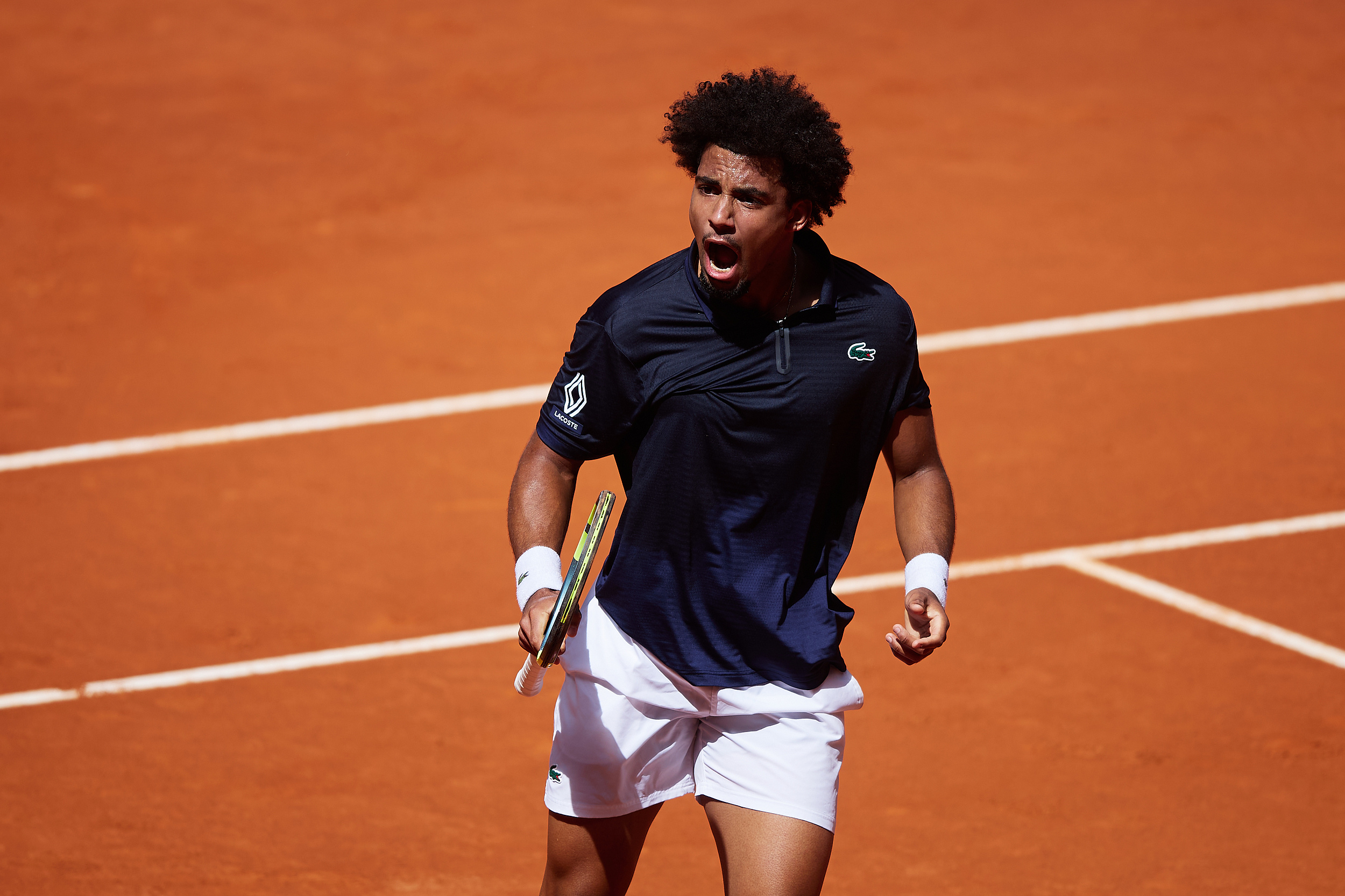 ATP 菲斯6-3/6-4击败莱赫奇卡，跻身马德里四强，将挑战辛纳。即时排名回升