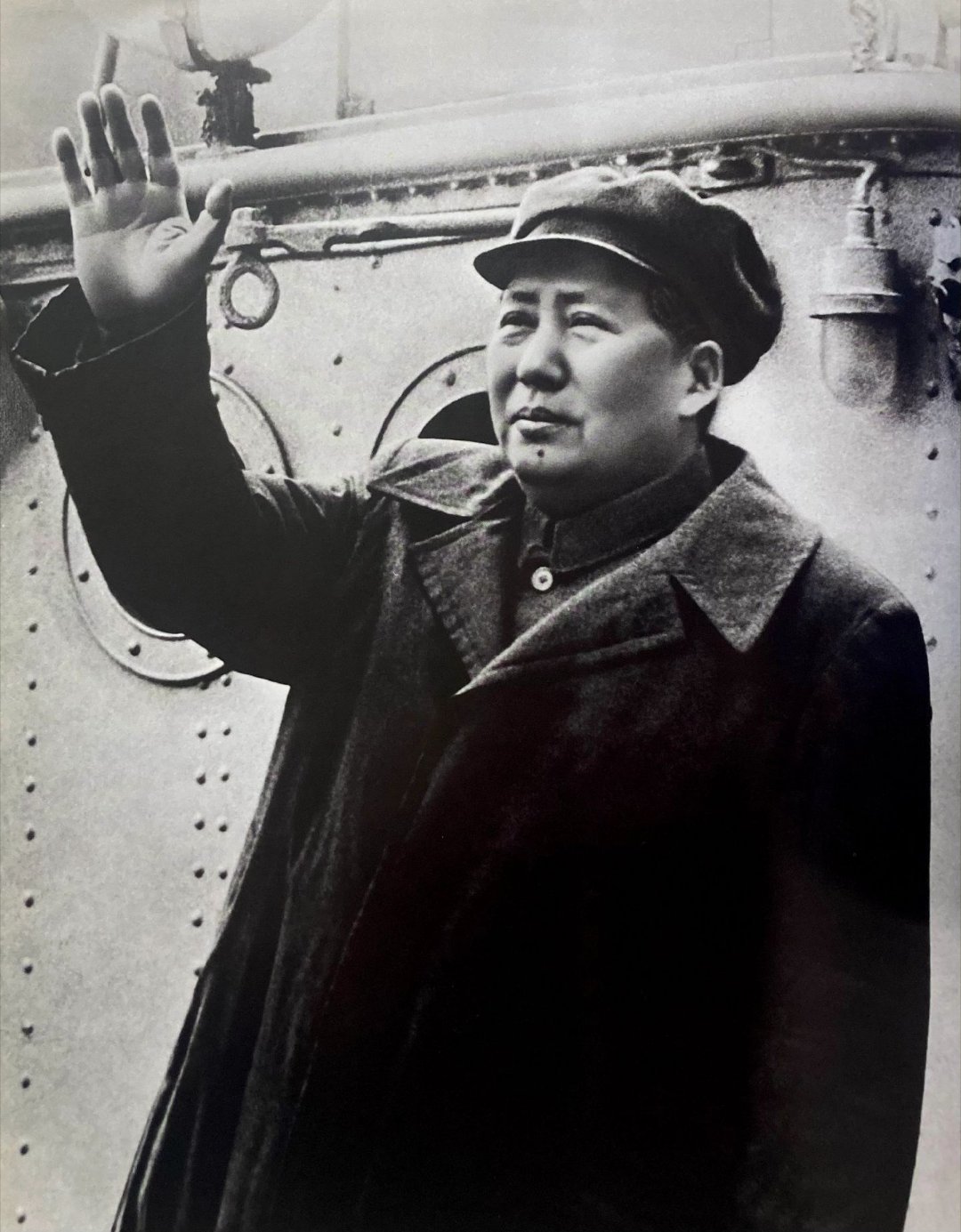 我们一定要建立强大的海军 ​​​