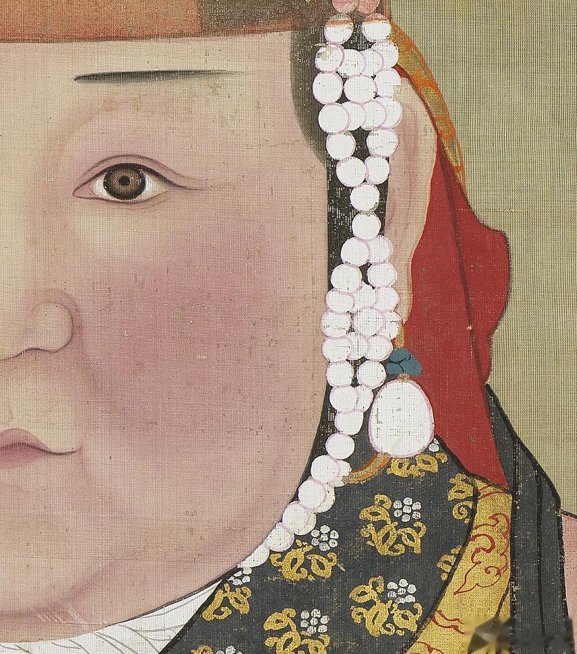 元代后妃耳饰 ​​​