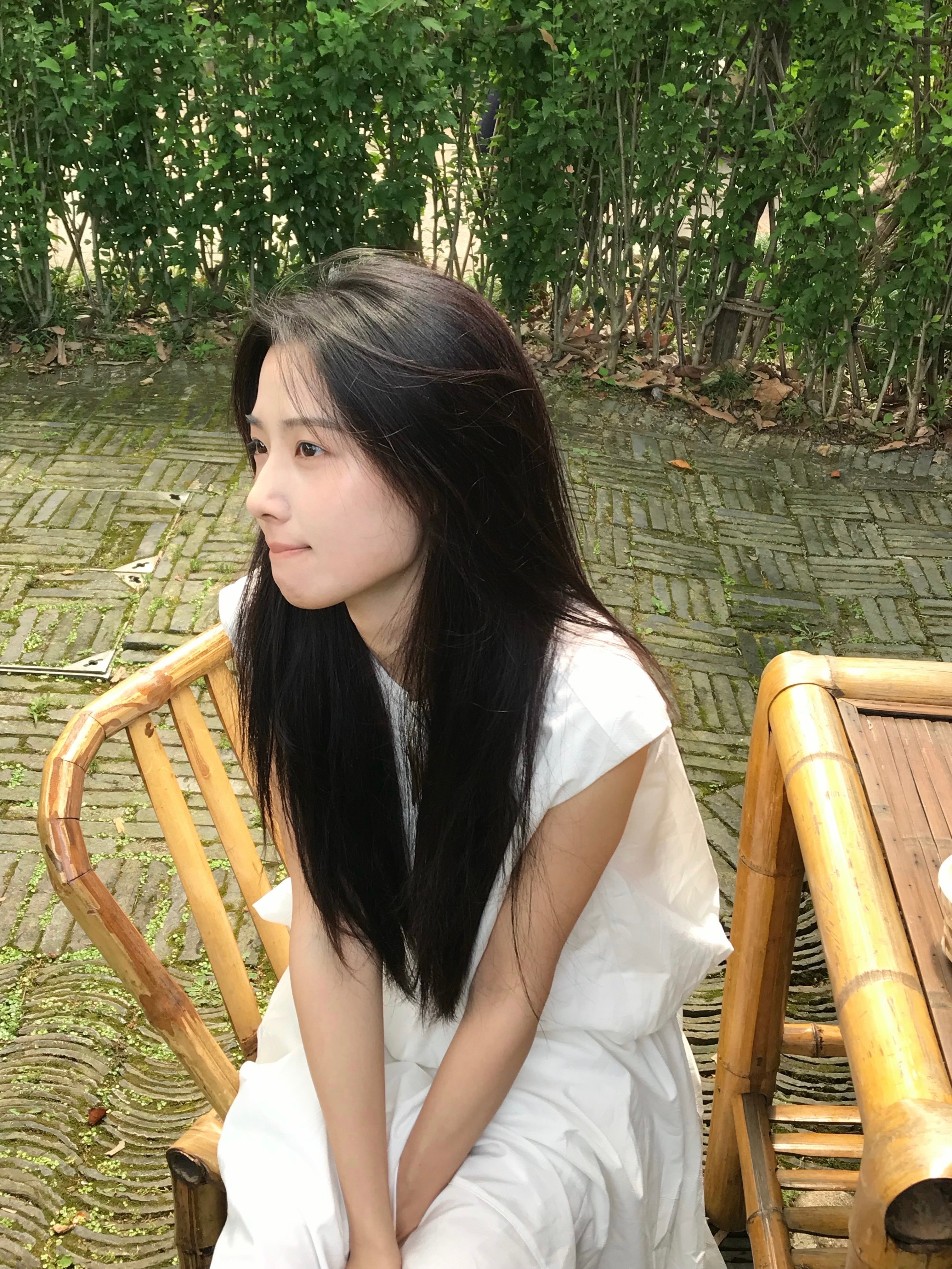 卢昱晓  🌷卢昱晓五福临门🌷卢昱晓康宁“搅碎云月 在这个季节 为你披上层层温