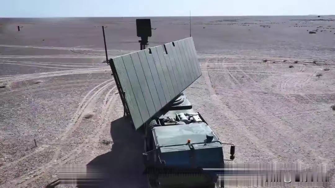 “飓风-3000”反无人机系统原理同微波炉，高功率微波3000米内破坏无人机电子