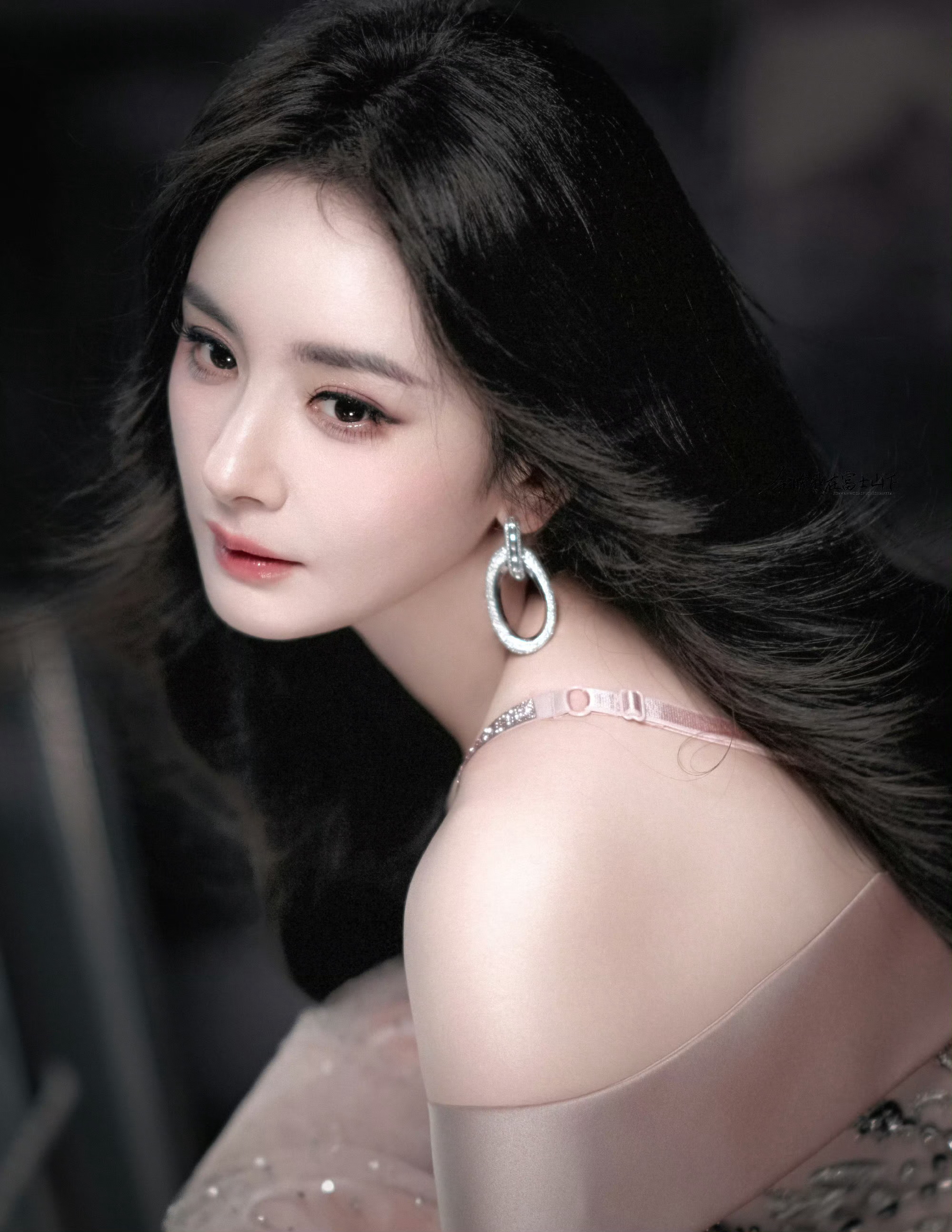 杨幂美成这样是什么意思绝了杨幂[超话] ​​​