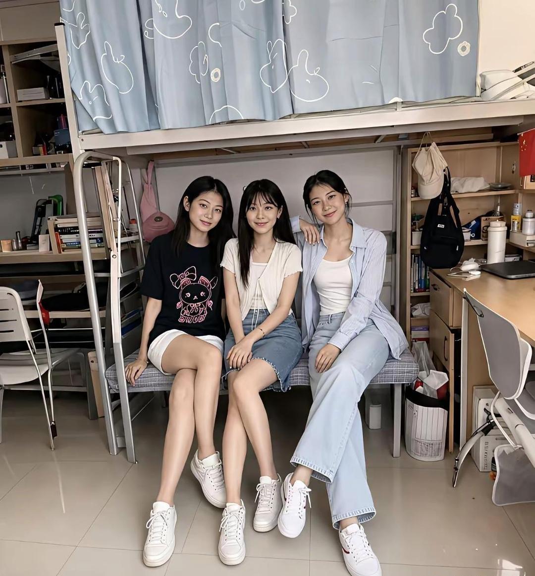 中间的最漂亮，不接受任何反驳