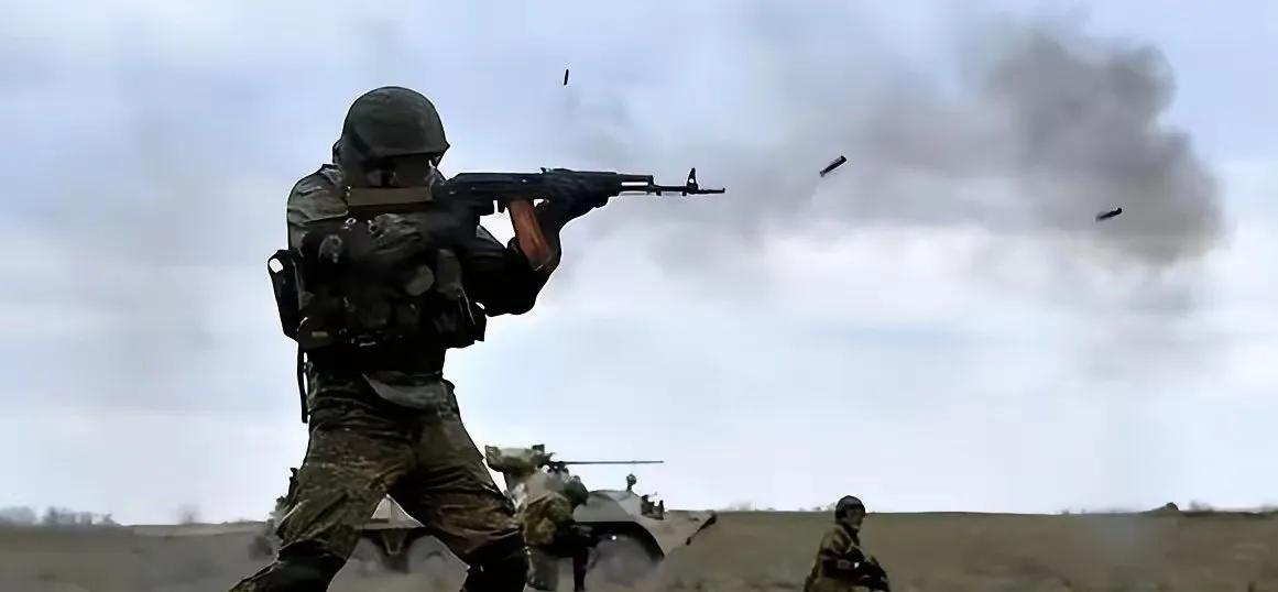 不容乐观！

左看右看，远看近看，敌对势力争先恐后地不断出现：

2026年，全