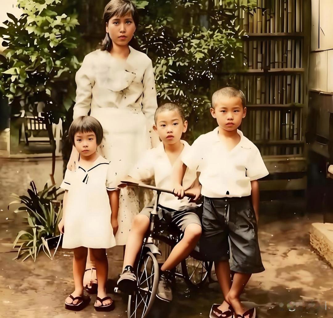 吴将军夫人真实的照片，别说导演还真会选角，曾黎跟她还真有几分相似 ​​​