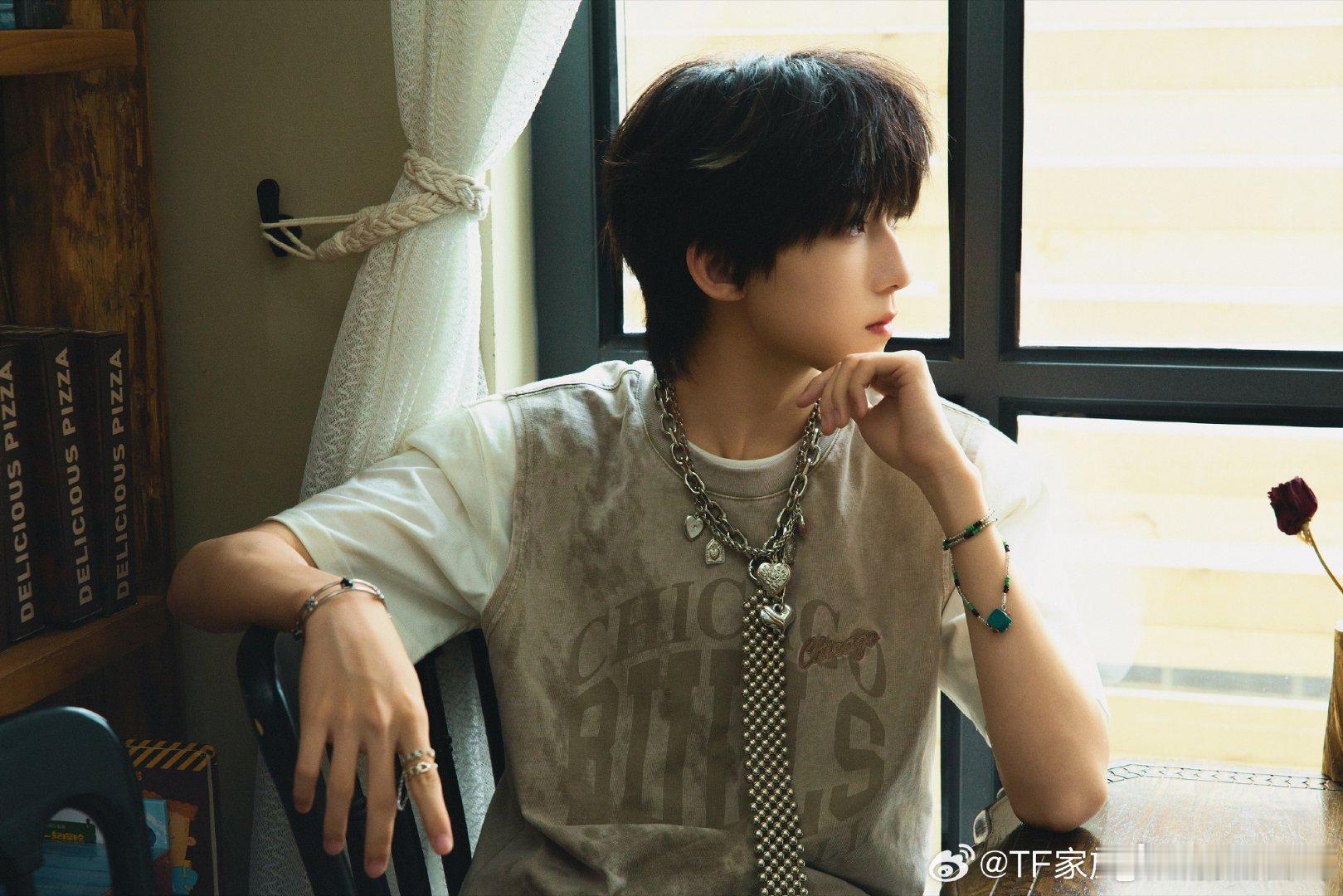杨博文 四代第一主舞陈浚铭 请独立行走