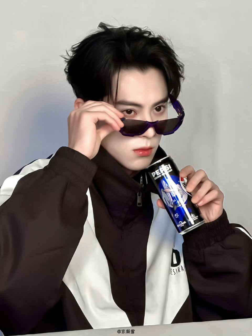 王鹤棣随便一截就是偶像剧男主来着，不用去首尔了，因为欧巴来了 