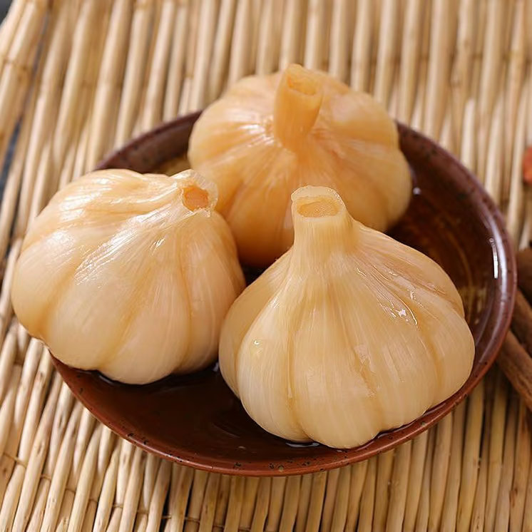 先天糖蒜圣体有没有吃过的姐妹，来形容下到底啥味道，很好奇想买来吃