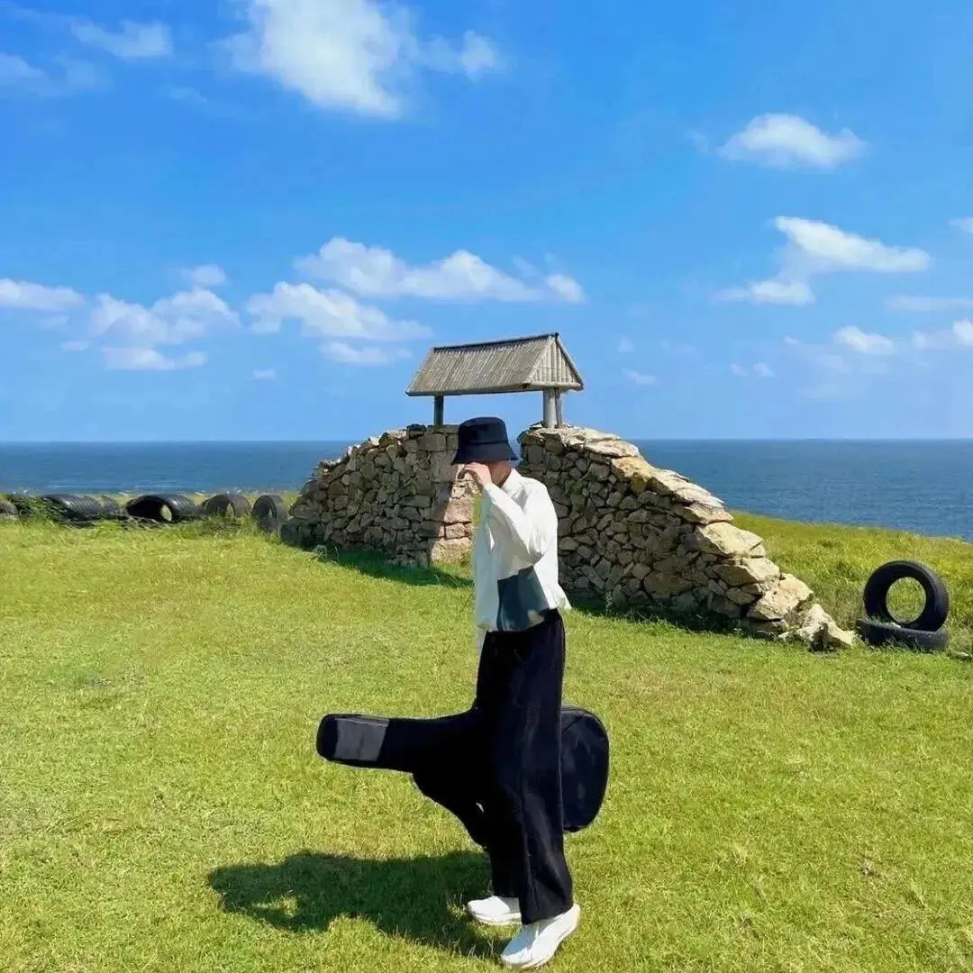 高级自由感男生头像 
