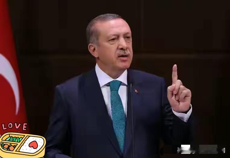 美国认怂了！

据央视12月24号消息，美国刚刚以缺少专业人员为由，放弃此前高调