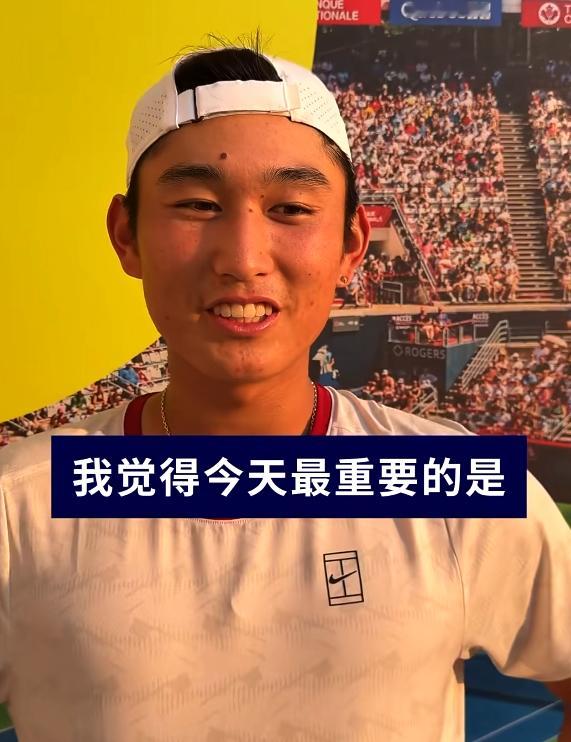 商竣程谈逆转秘诀他的即时排名升到226，赢的却是世界第10。这就是网球——排名差