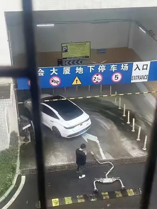 这种车尾不是日系的就是韩系的，要避坑啊 
