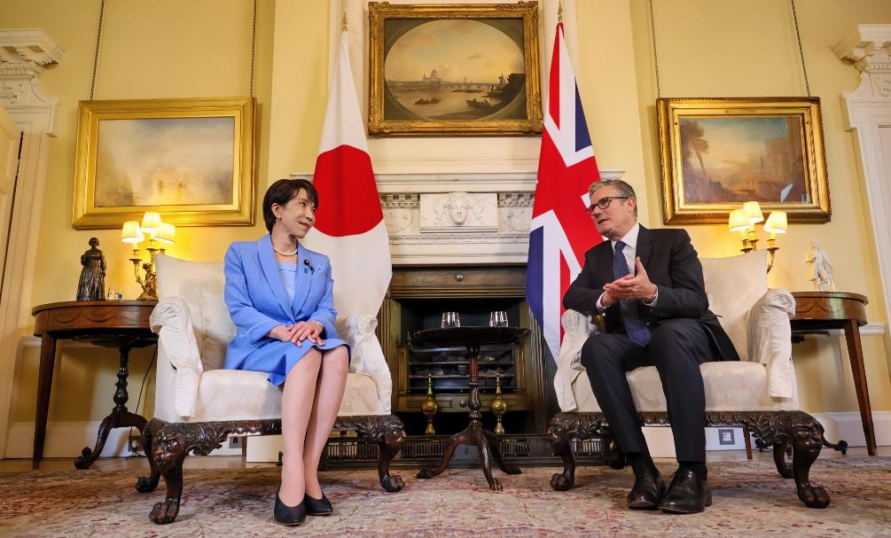 英国不支持，日本失望。当地时间6月14日，高市早苗离开了英国，前往意大利出访。