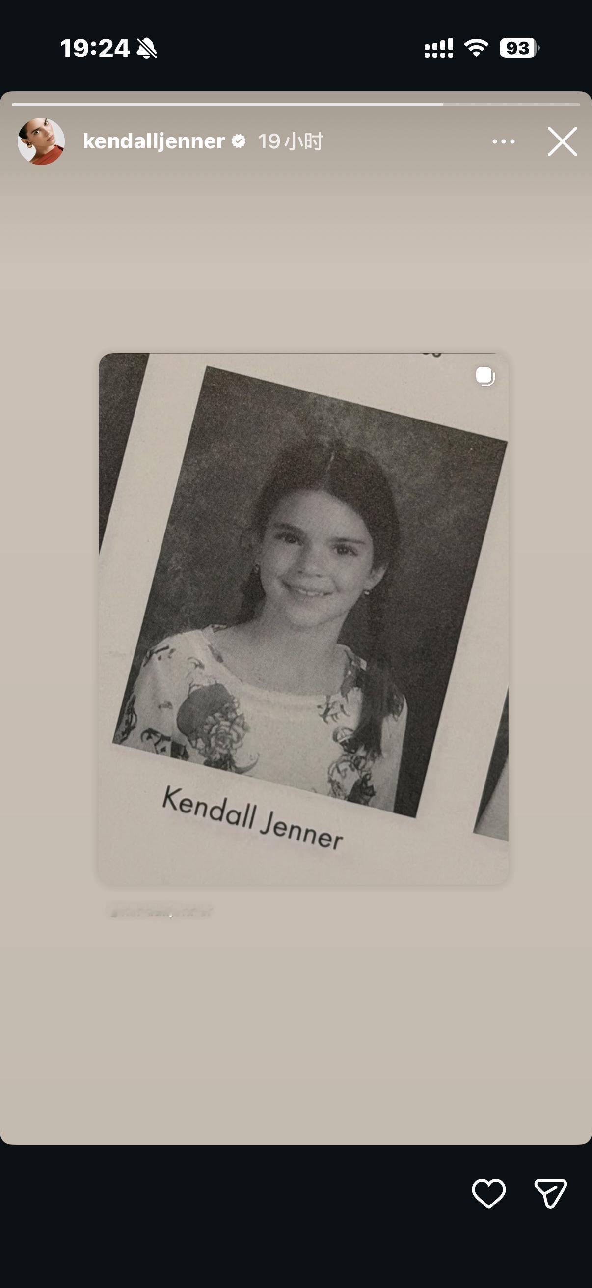 肯豆晒小时候照片，当年鼻子竟然长这样