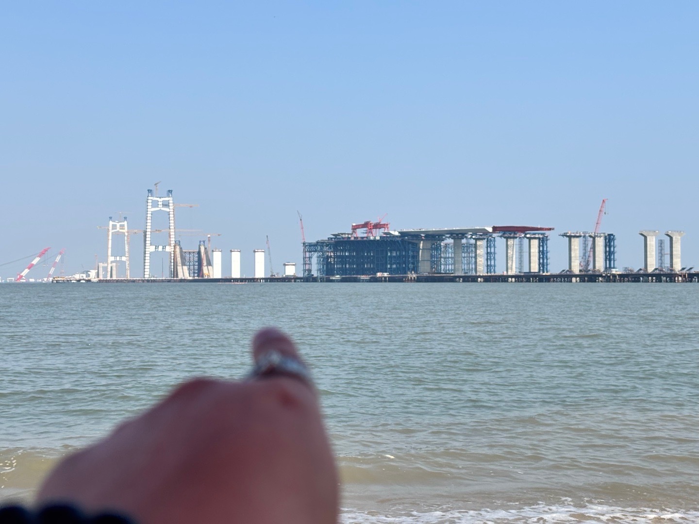 如果这个桥的另一头是到台湾省就好了 厦门