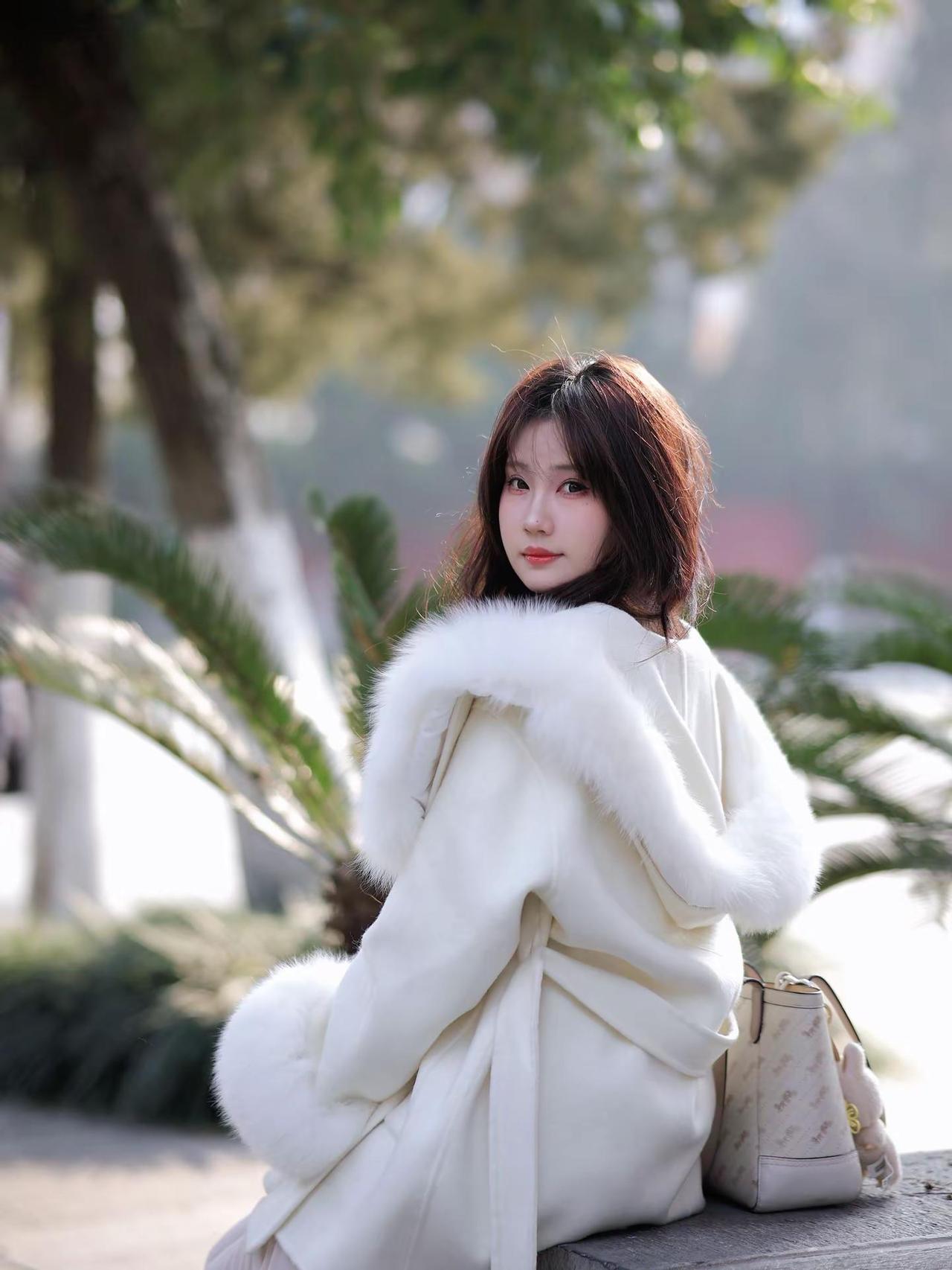 三分清纯三分艳丽三分妩媚和一分可爱。构成了我这个十分有趣的女人千金风穿搭 冬季搭